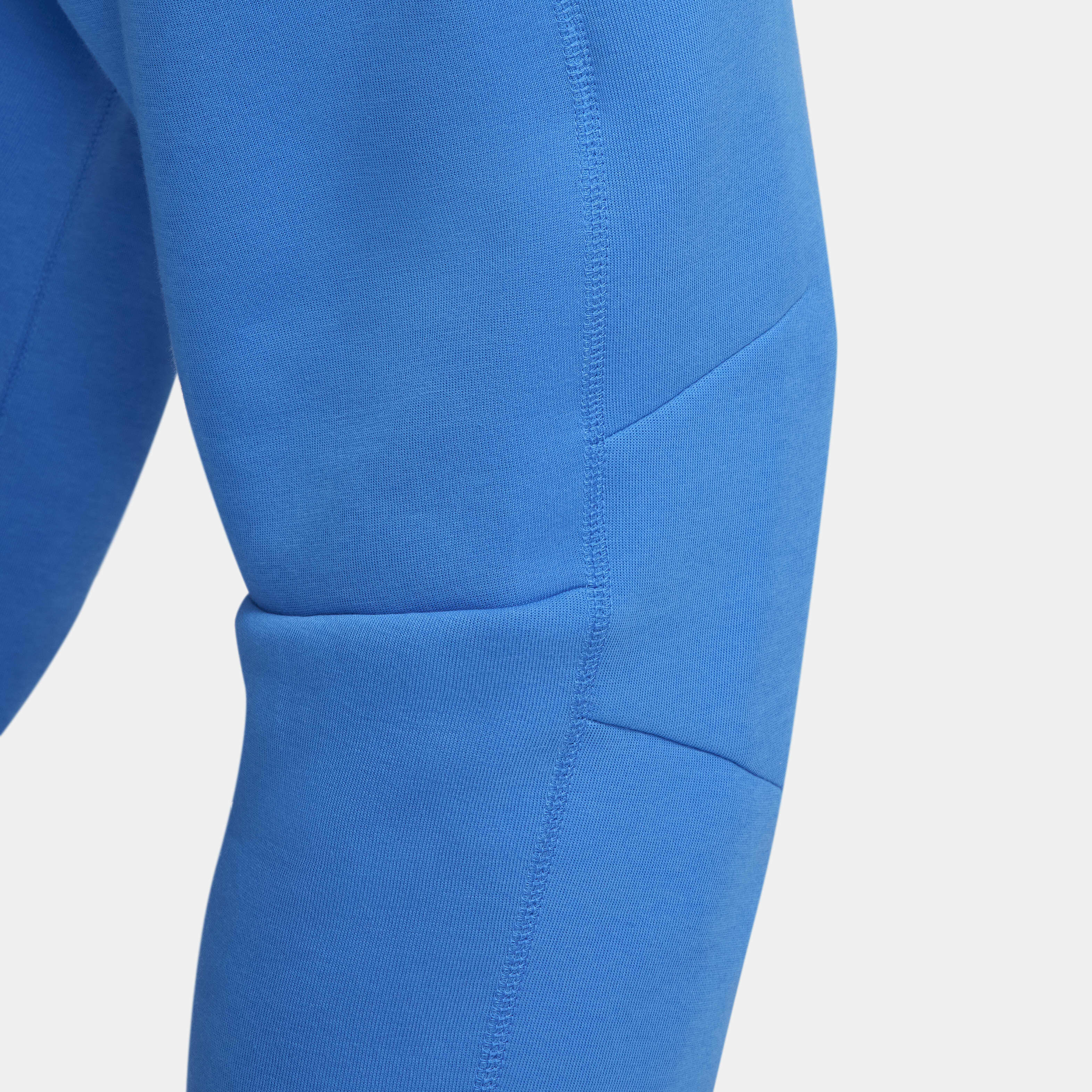 Nike Sportswear Tech Fleece image number 5