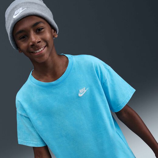 Nike Sportswear Club