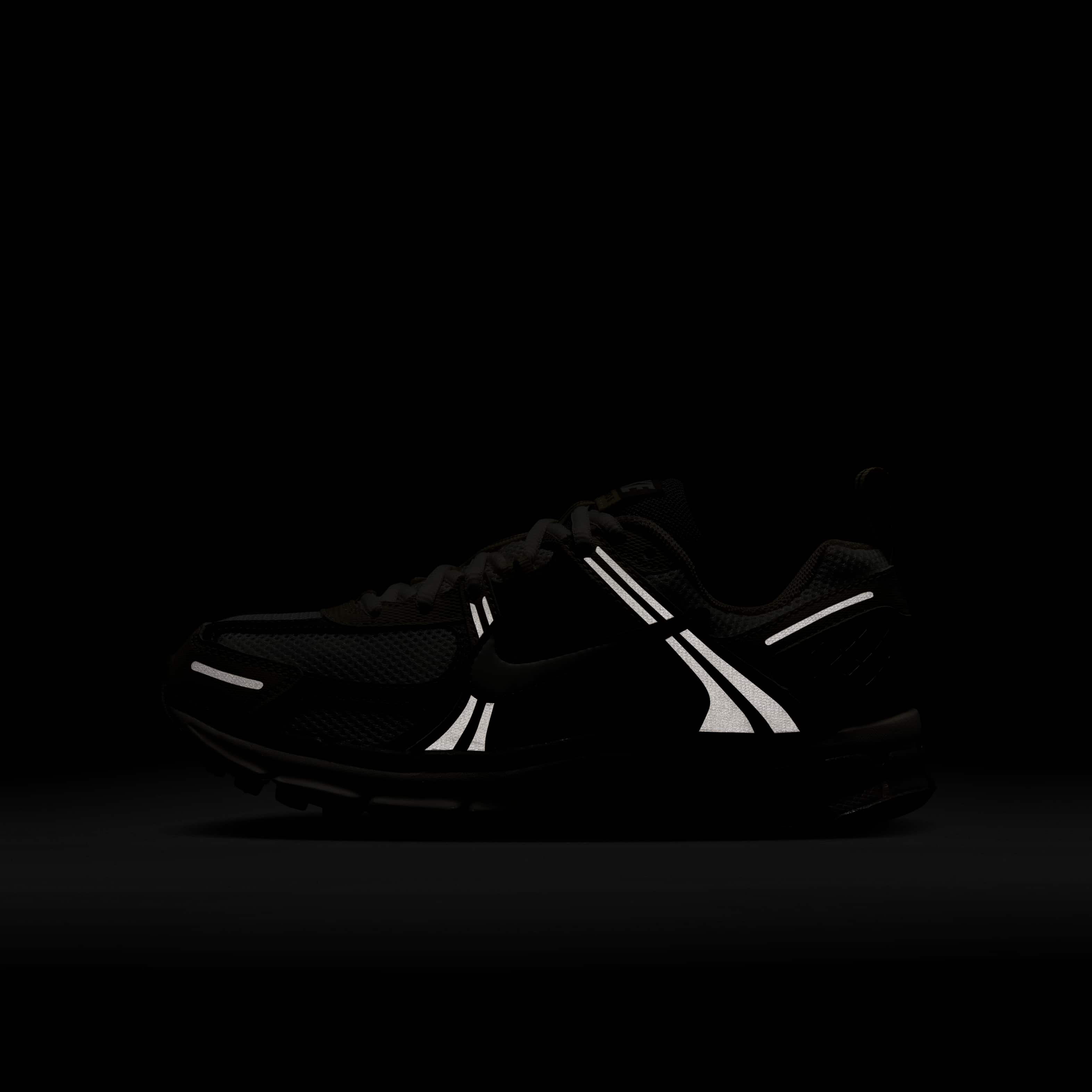 نايكي فوميرو 5 image number 10