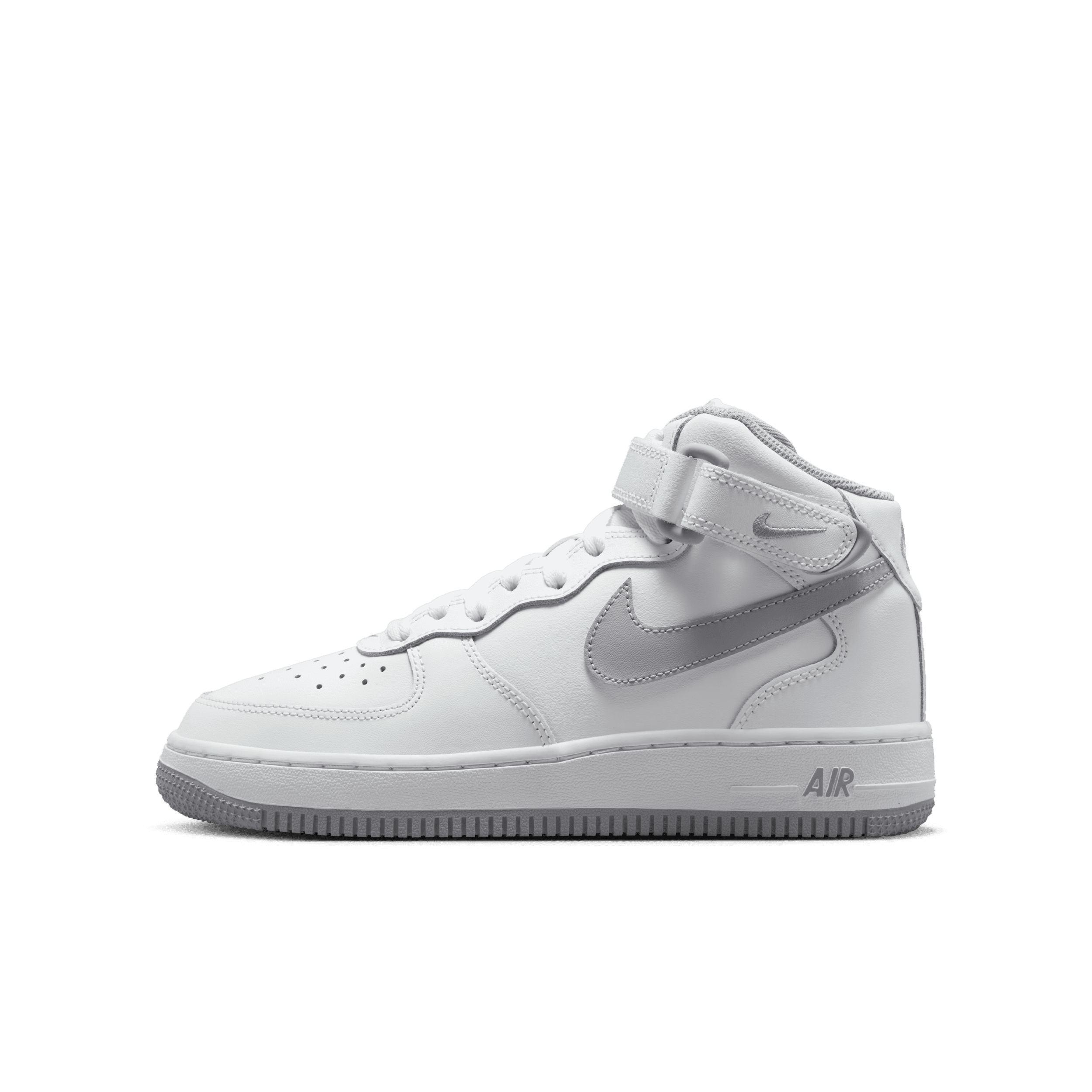 Nike air force 1 mid youth store