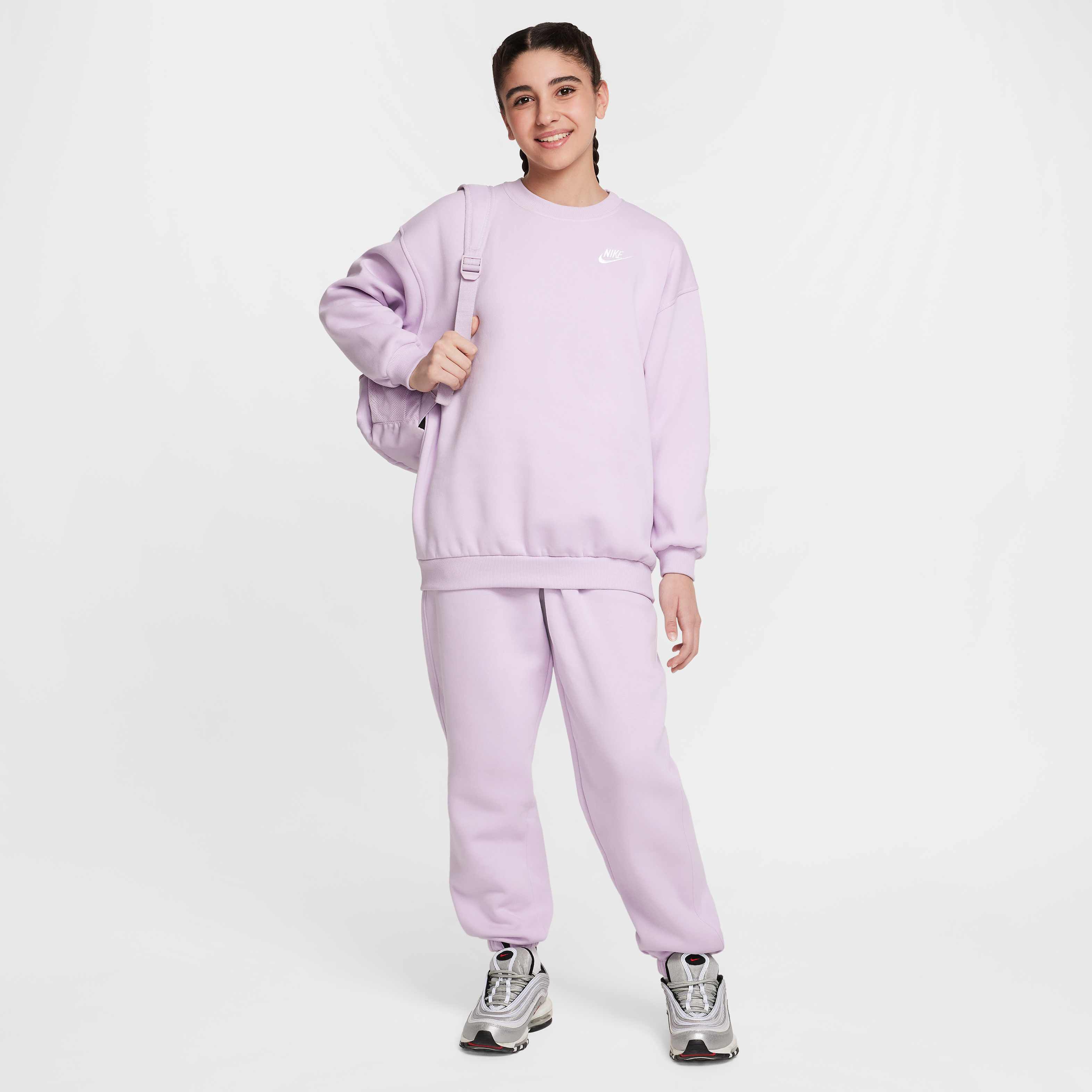 نايكي سبورتسوير كلوب فليس image number 4