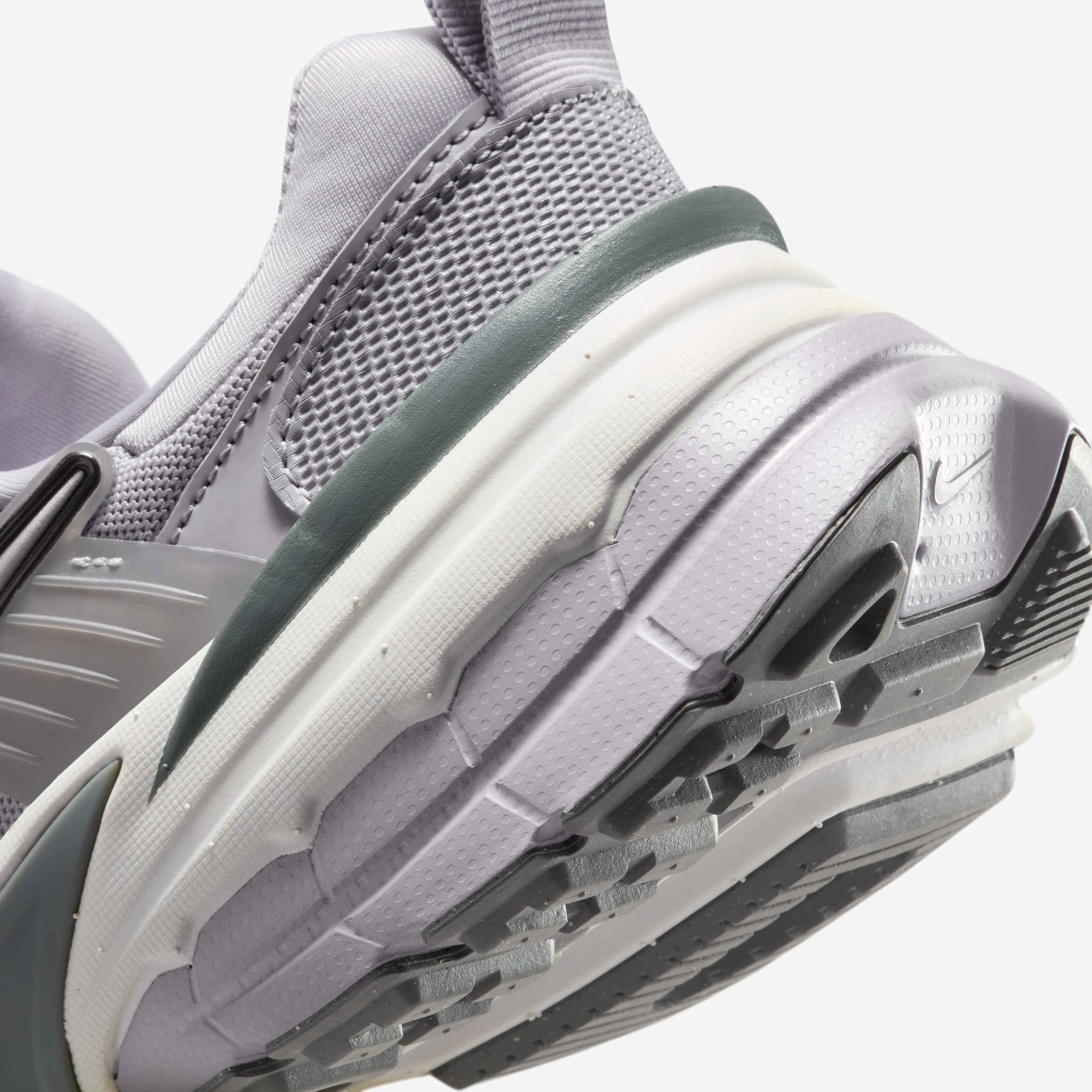 Nike V2K Run image number 7