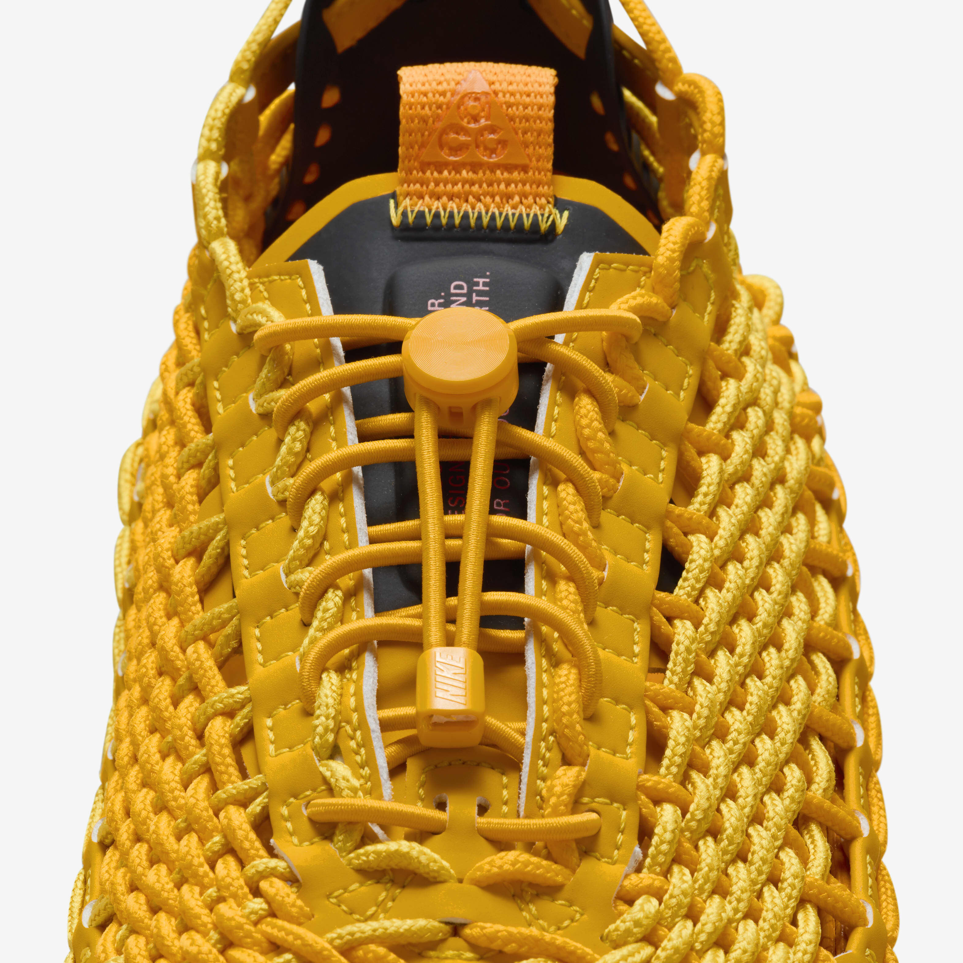 ACG WATERCAT+ シューズ 7.5 イエロー Cut in half: Nike ACG Watercat+ Review | RunRepeat