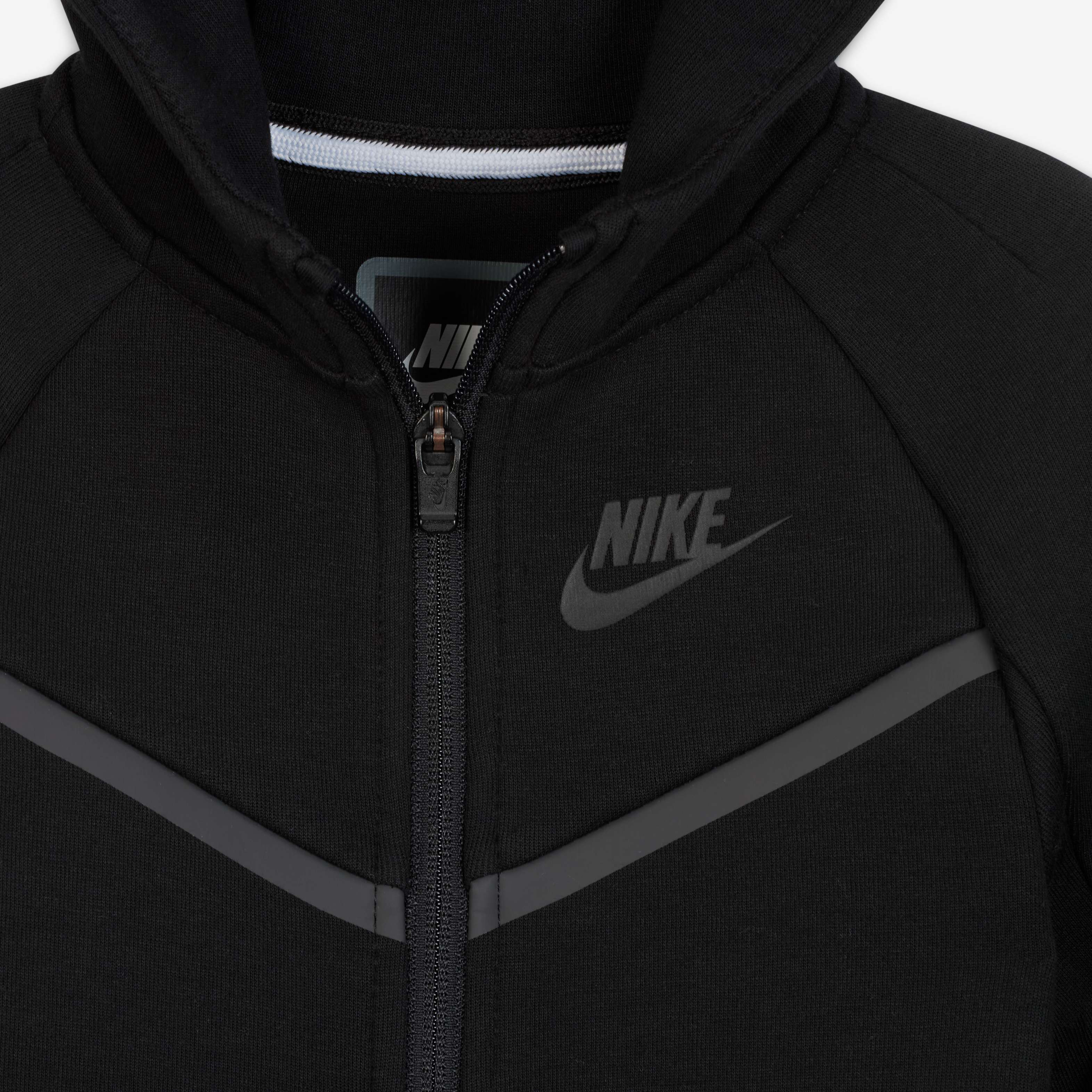Nike Sportswear image number 2