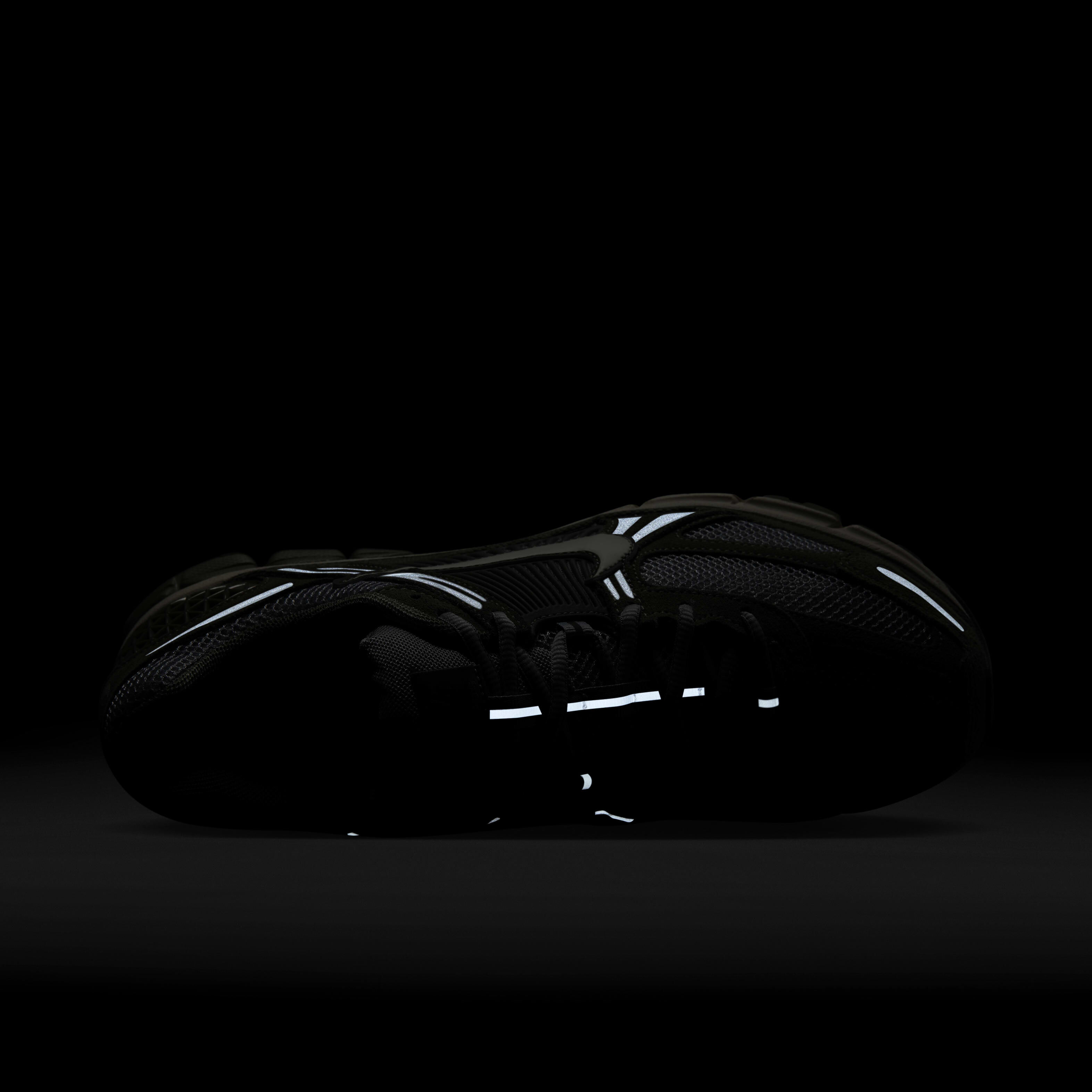 Nike Zoom Vomero 5 image number 8