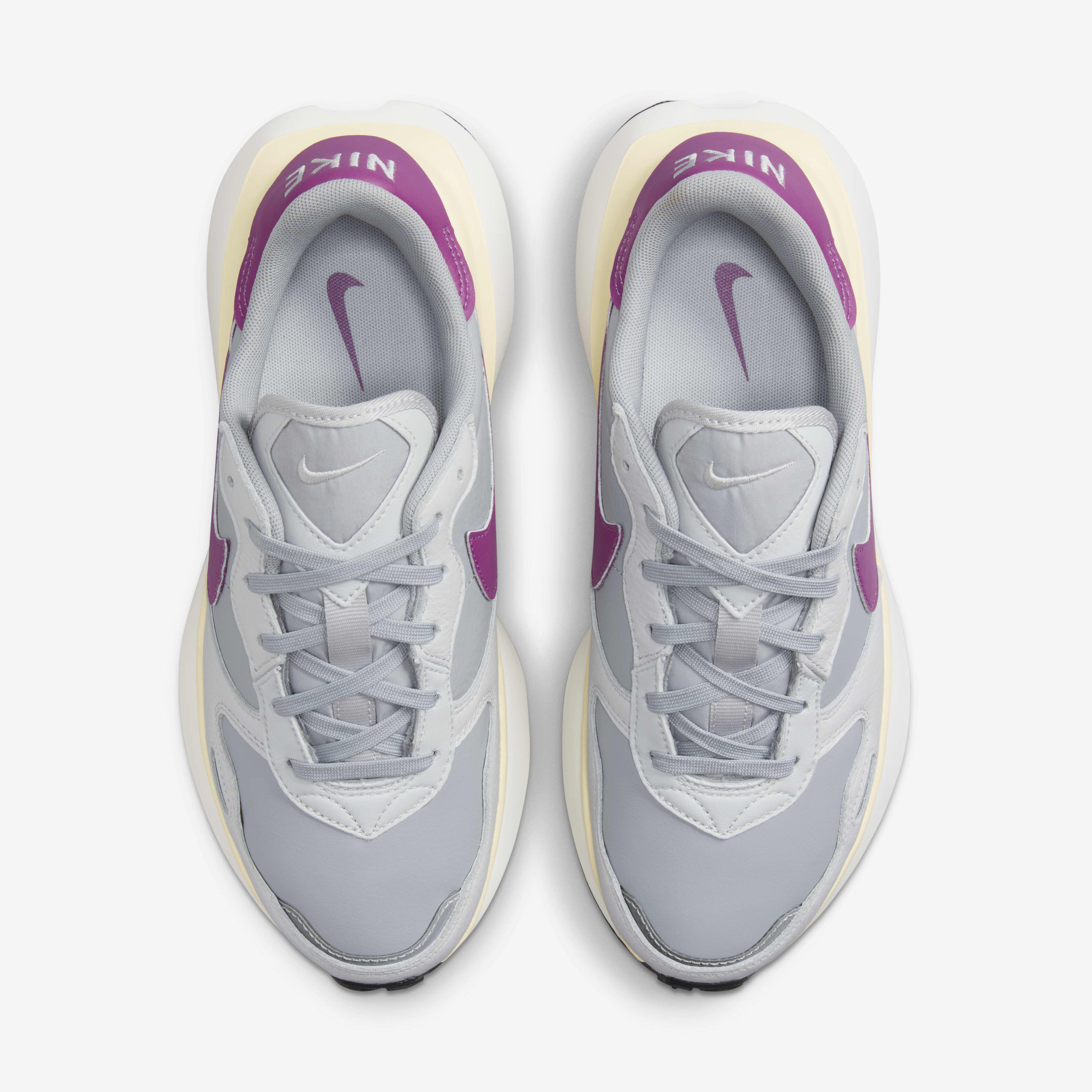 نايكي فينكس وافل ليذر image number 3