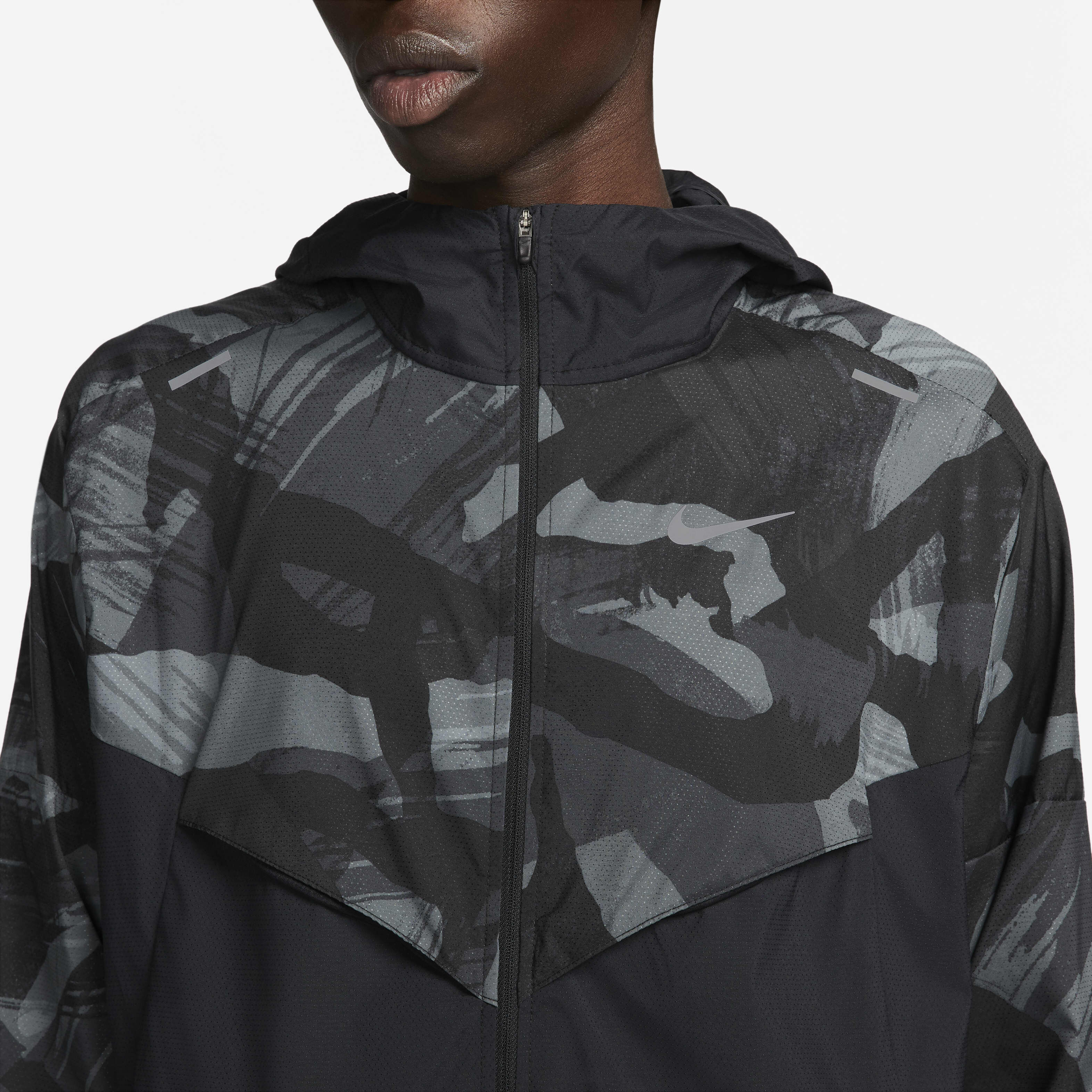Buy Nike Repel Windrunner Men s Camo Running Jacket Nike UAE Official