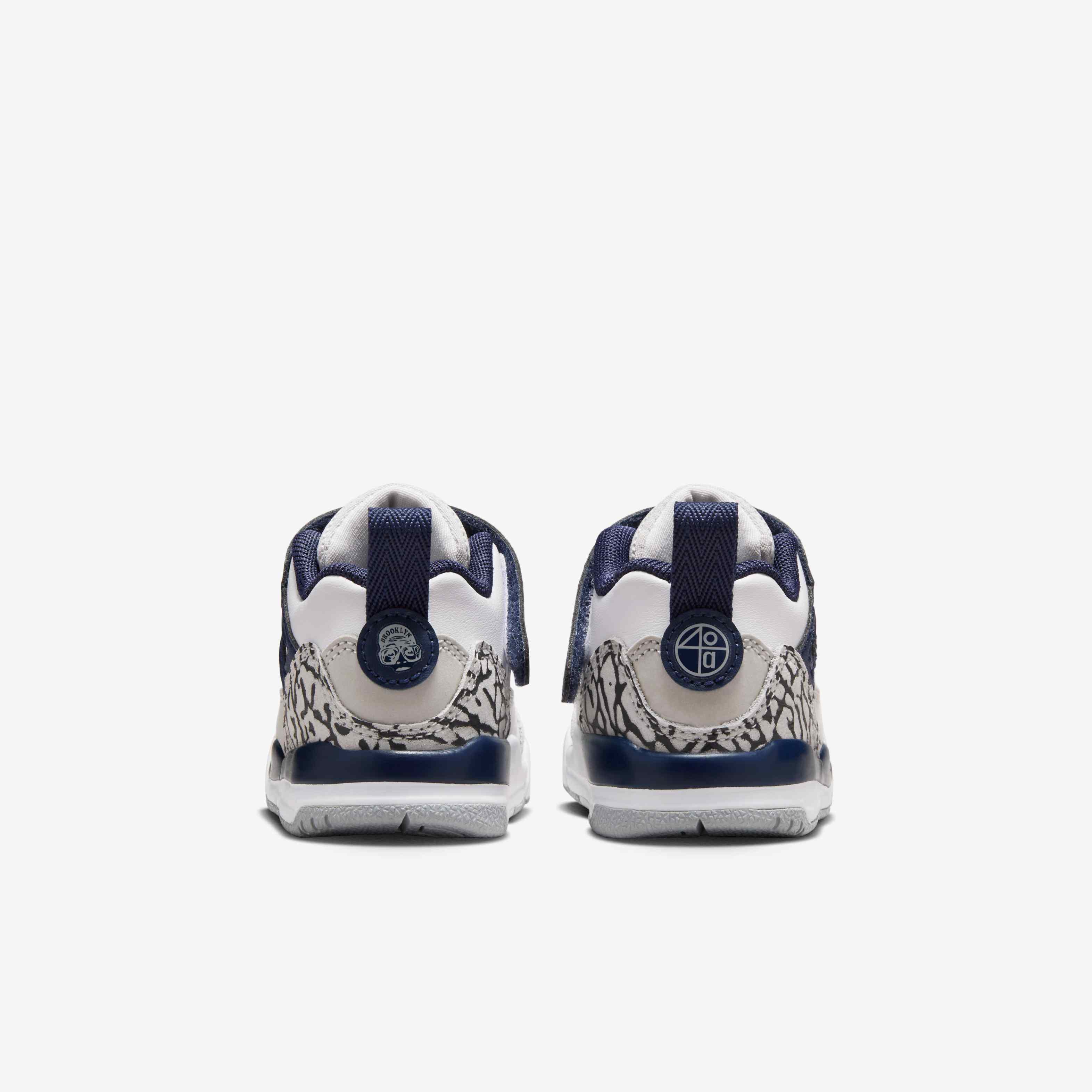 Jordan Spizike Low image number 5