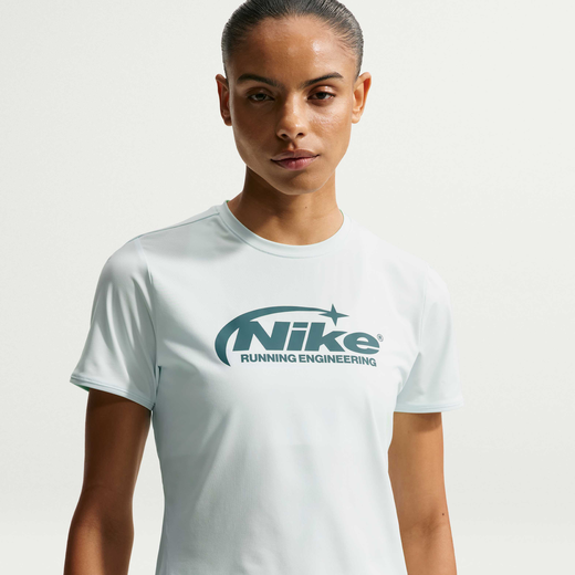 Nike Swift