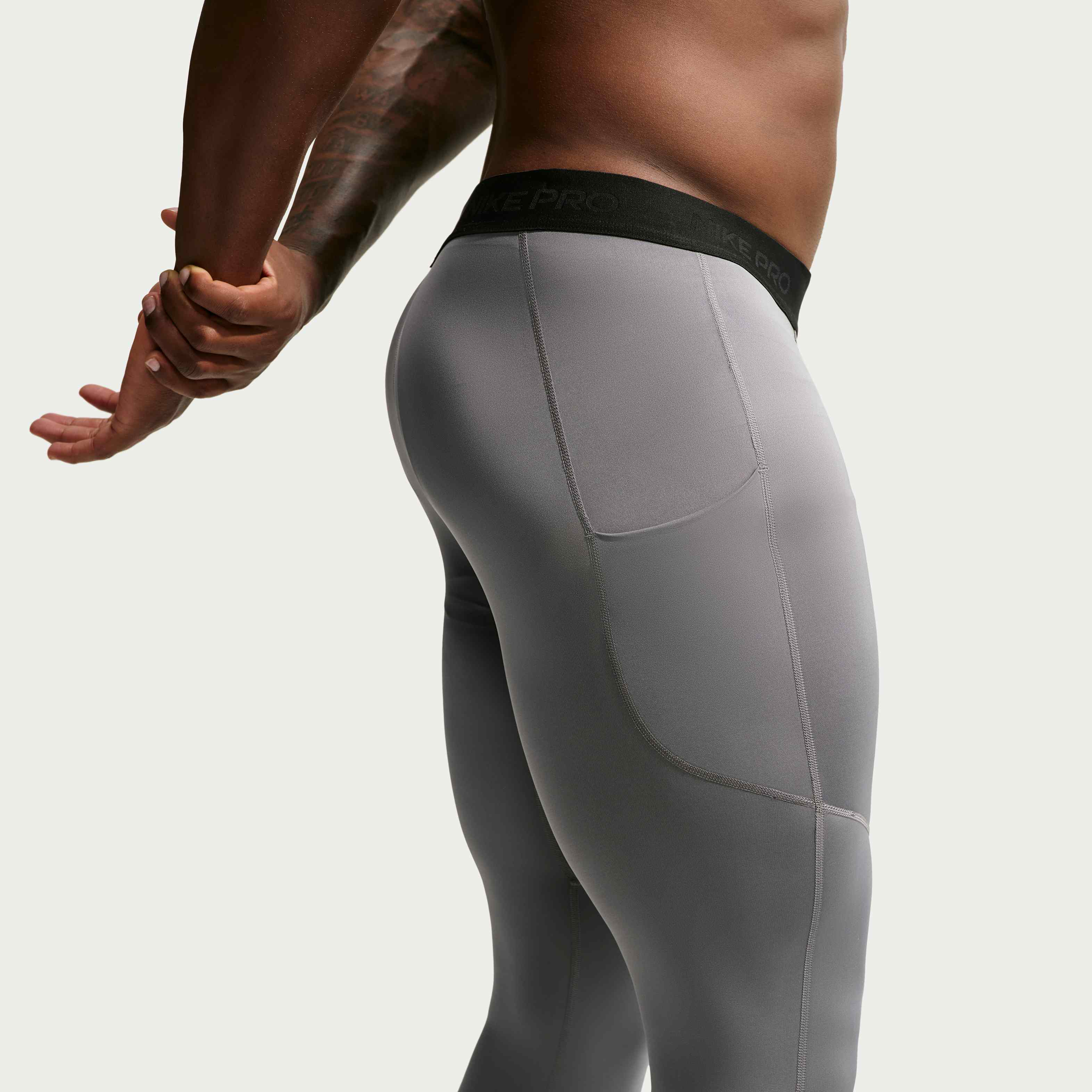 Nike Pro image number 8