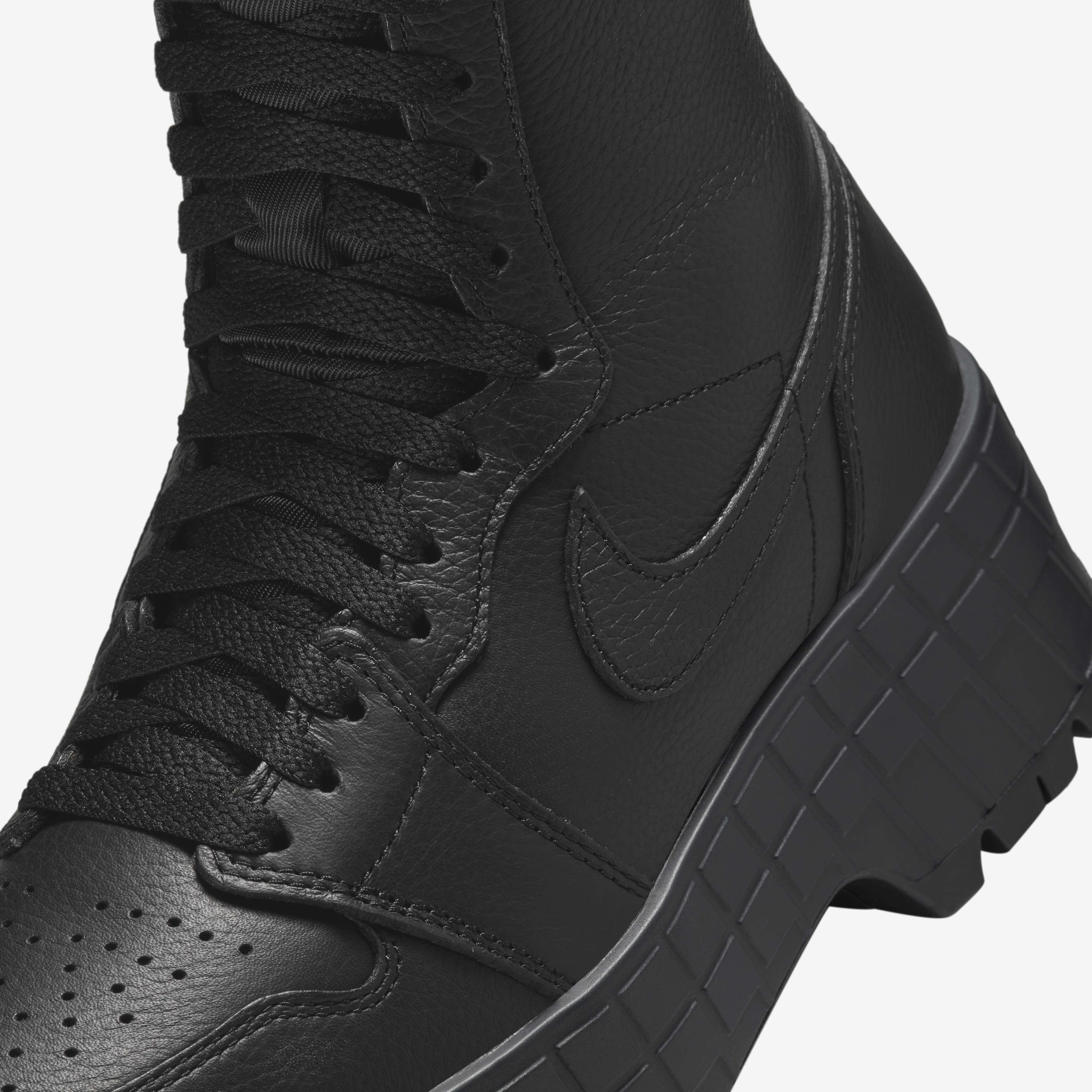 Nike jordan boots deals
