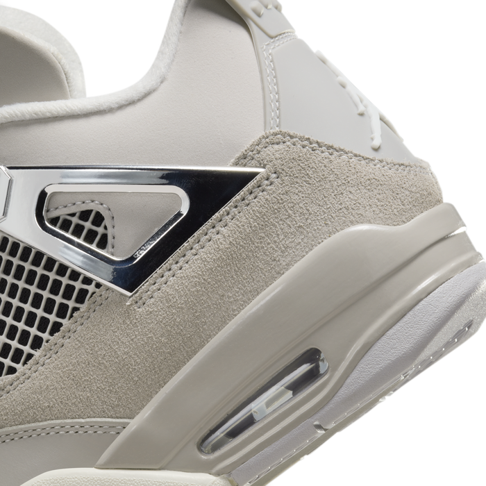 White and green jordan 4 deals