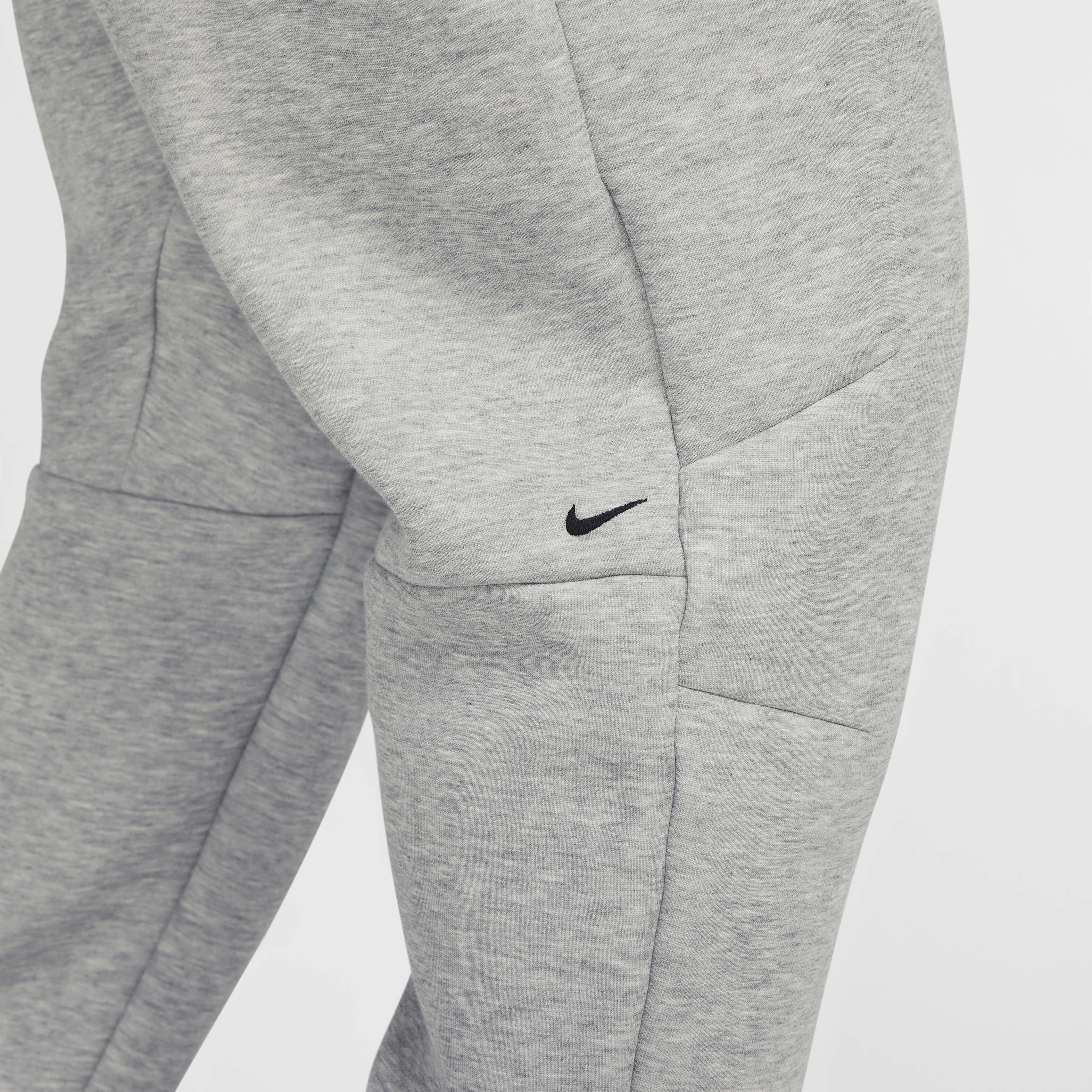 Nike tech joggers cheap 2025