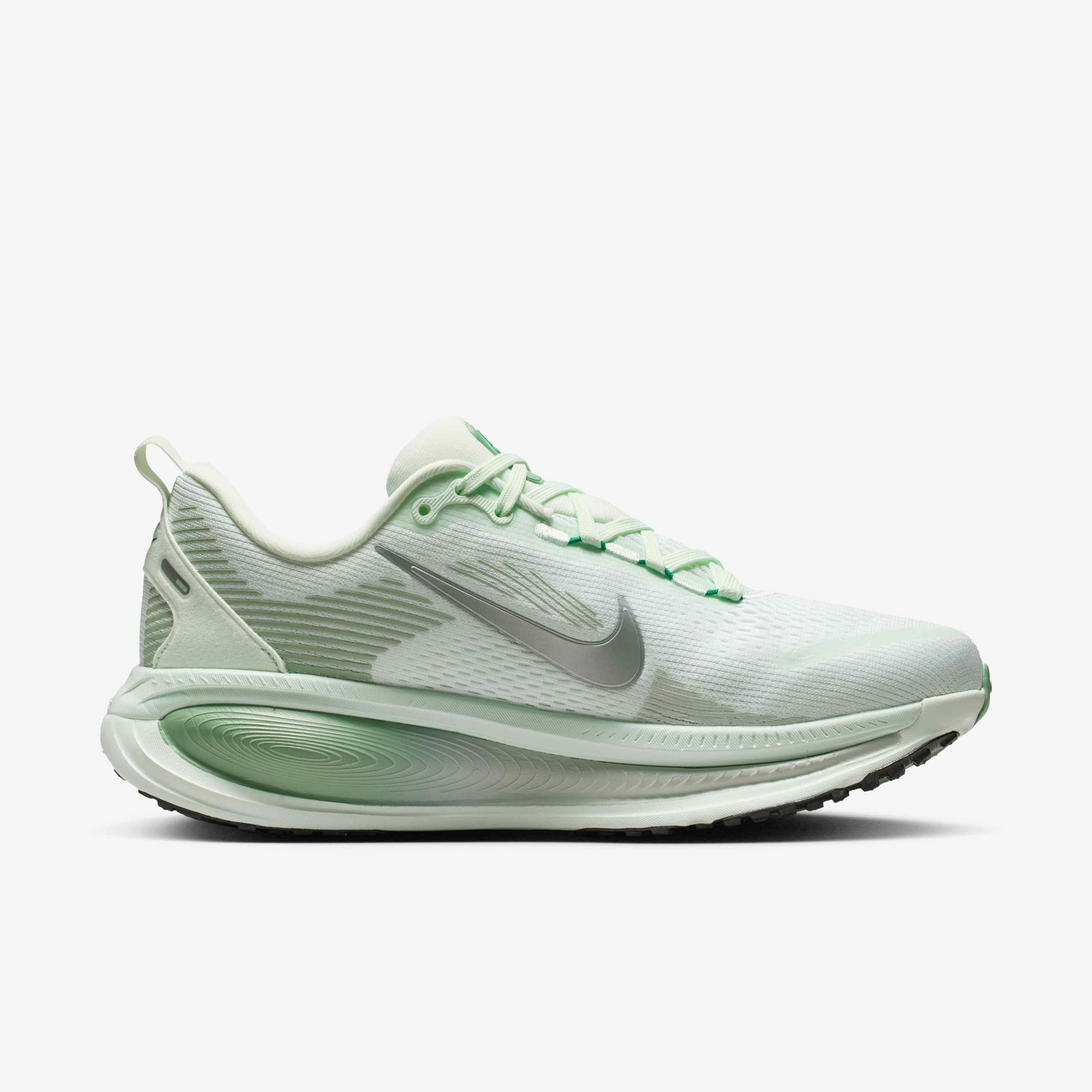 Nike Vomero 18 image number 2