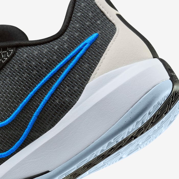 سابرينا 1 'ماجنيتيك' image number 8 سابرينا 1 'ماجنيتيك' image number 8