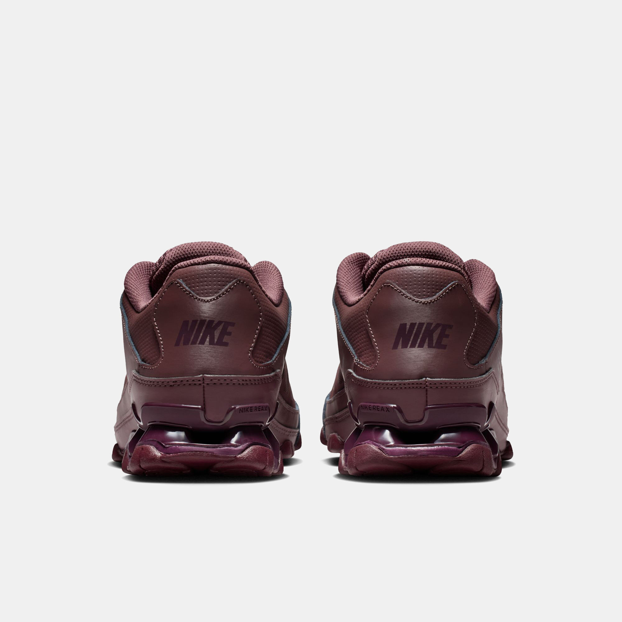 نايكي ريكس 8 تي ار image number 1