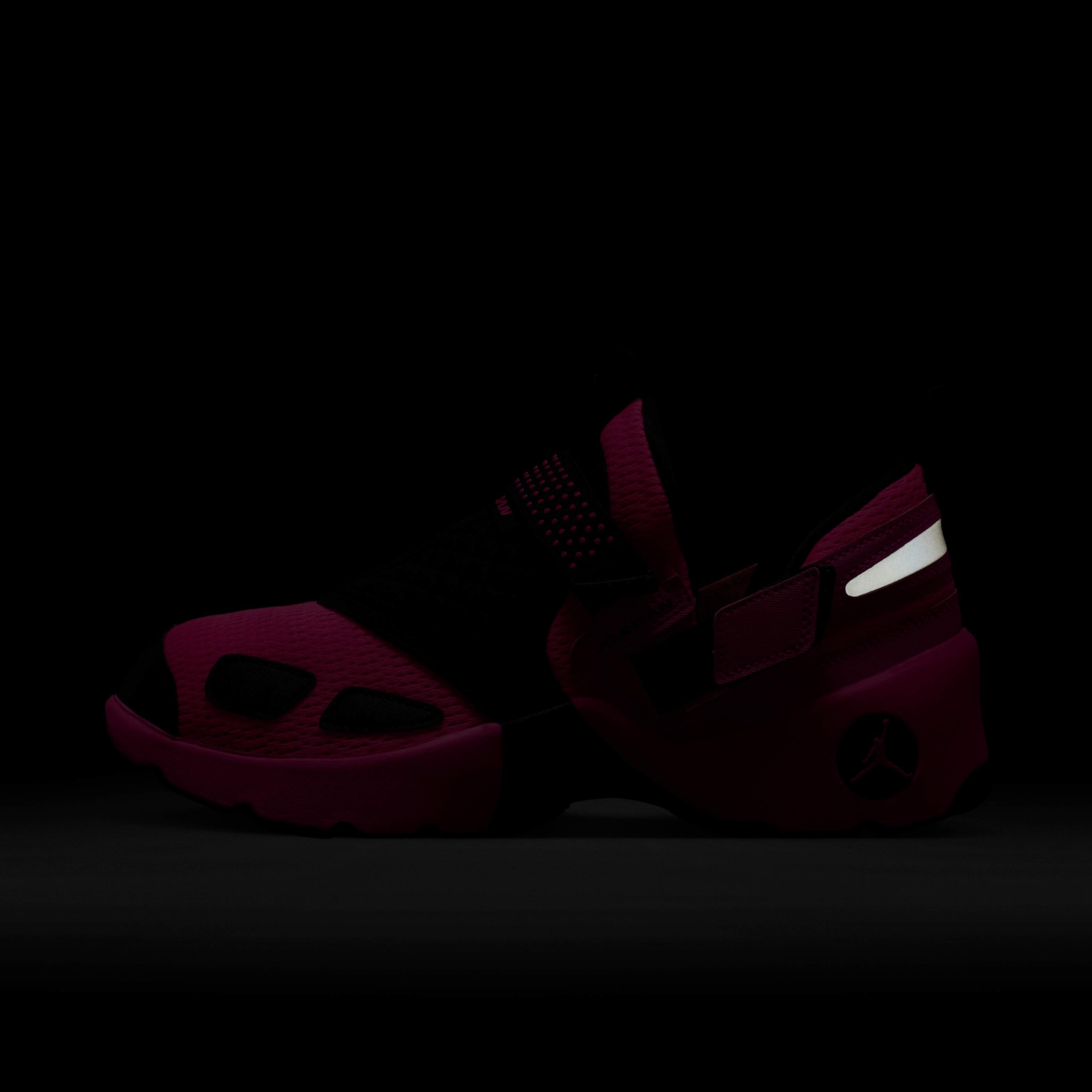 Jordan Trunner LX image number 8