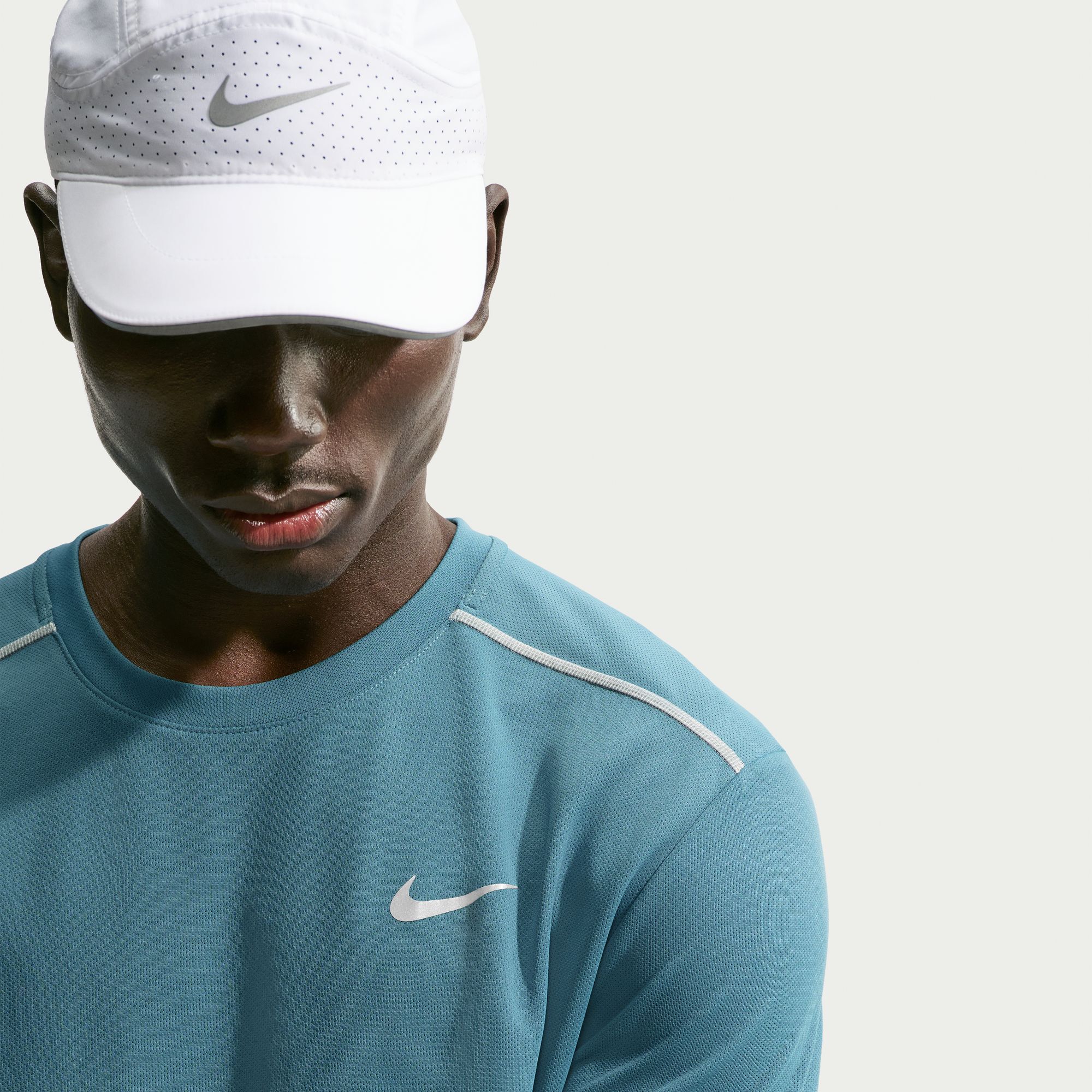 Nike Miler image number 4
