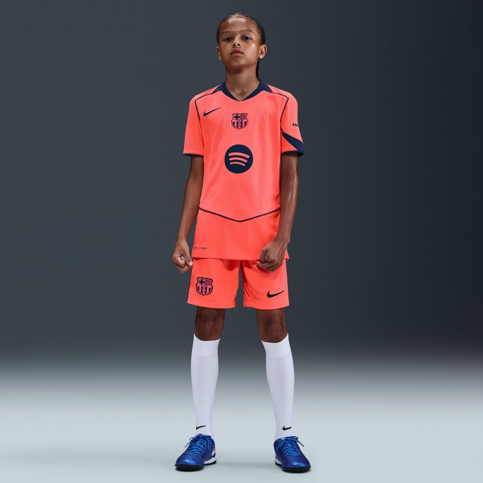 برشلونة 26/2025 ماتش البديل image number 3 برشلونة 26/2025 ماتش البديل image number 3