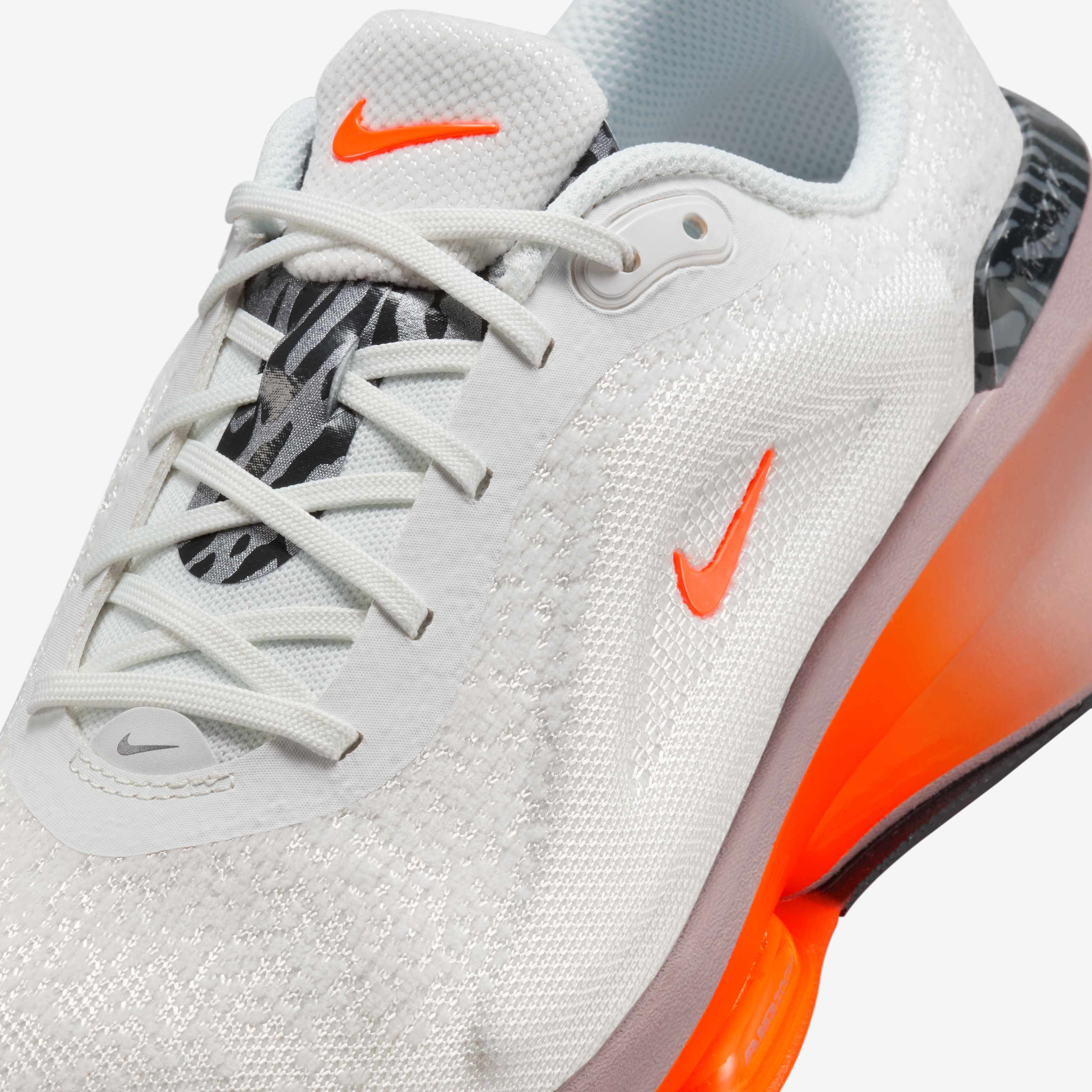 Buy Nike Versair Premium Women s Workout Shoes with Glitter Nike UAE Official