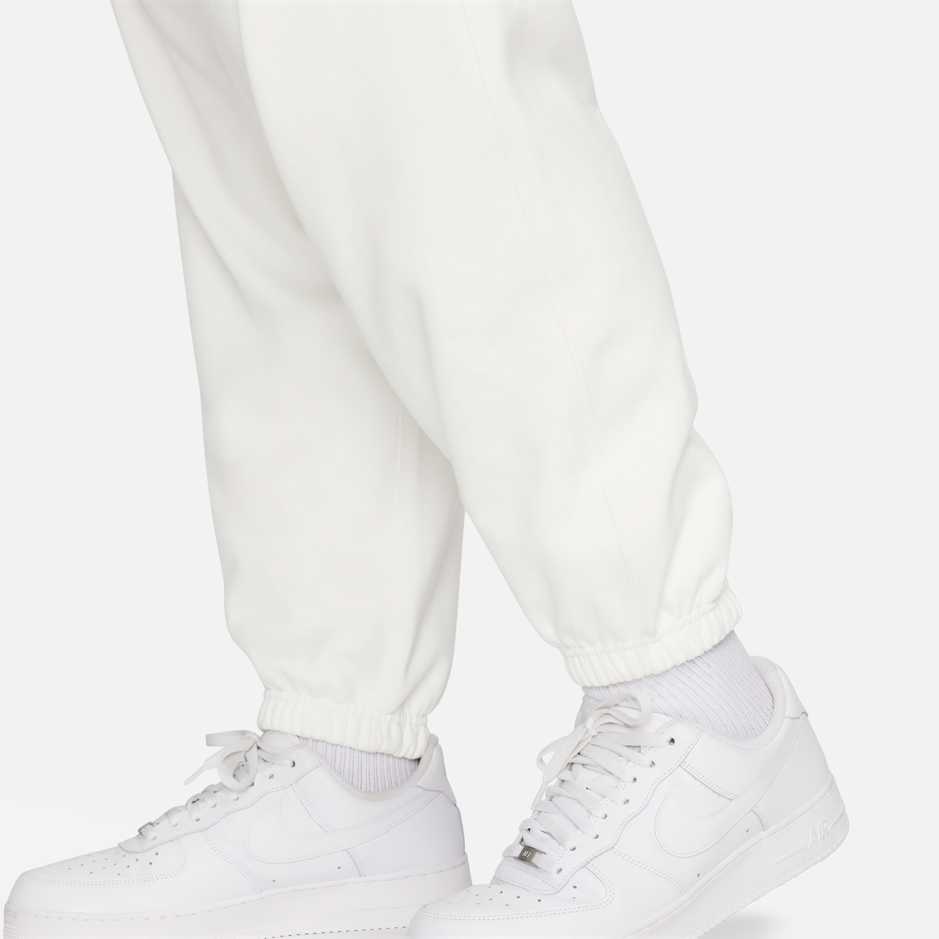 نايكي سولو سووش image number 11