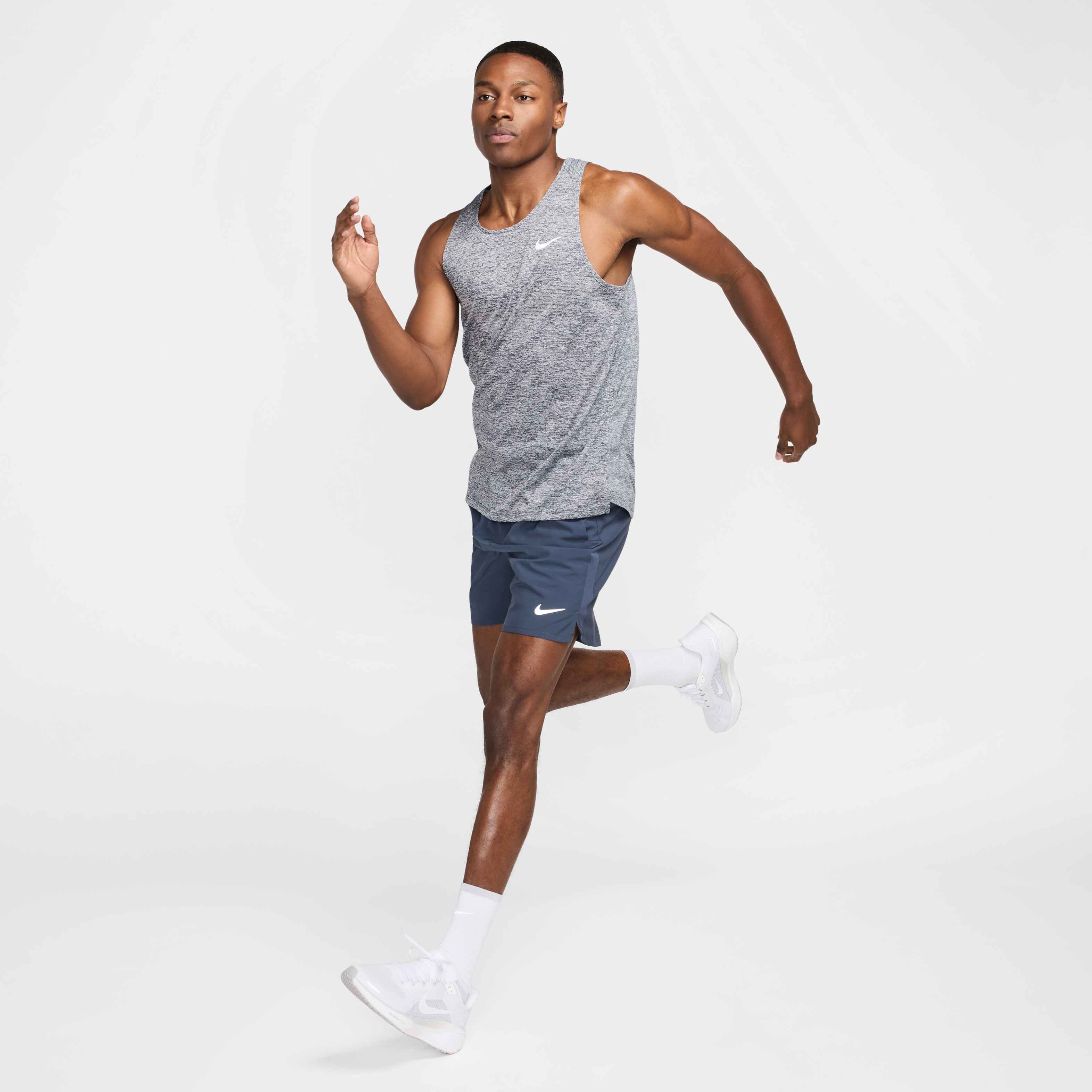 Nike Challenger image number 7