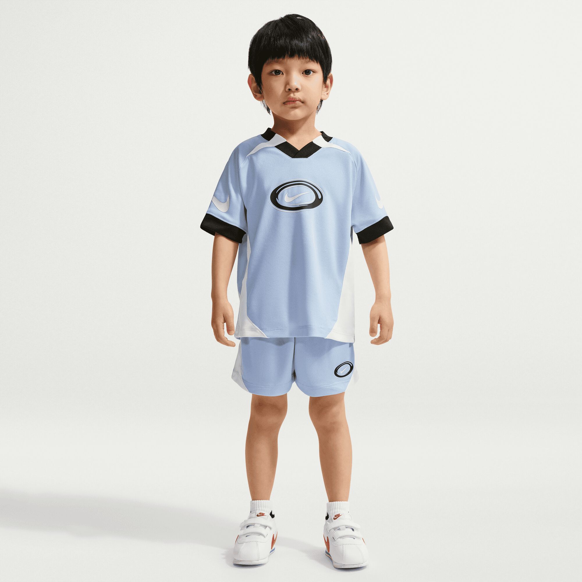 Nike image number 0