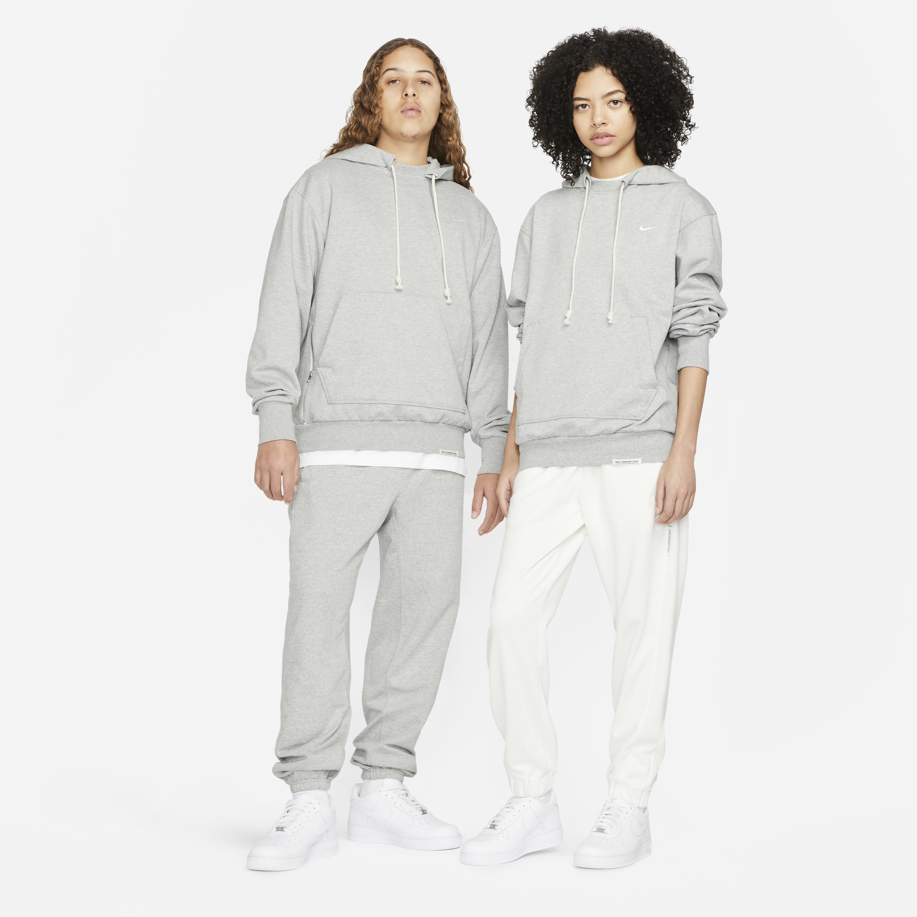 Nike Standard Issue image number 8