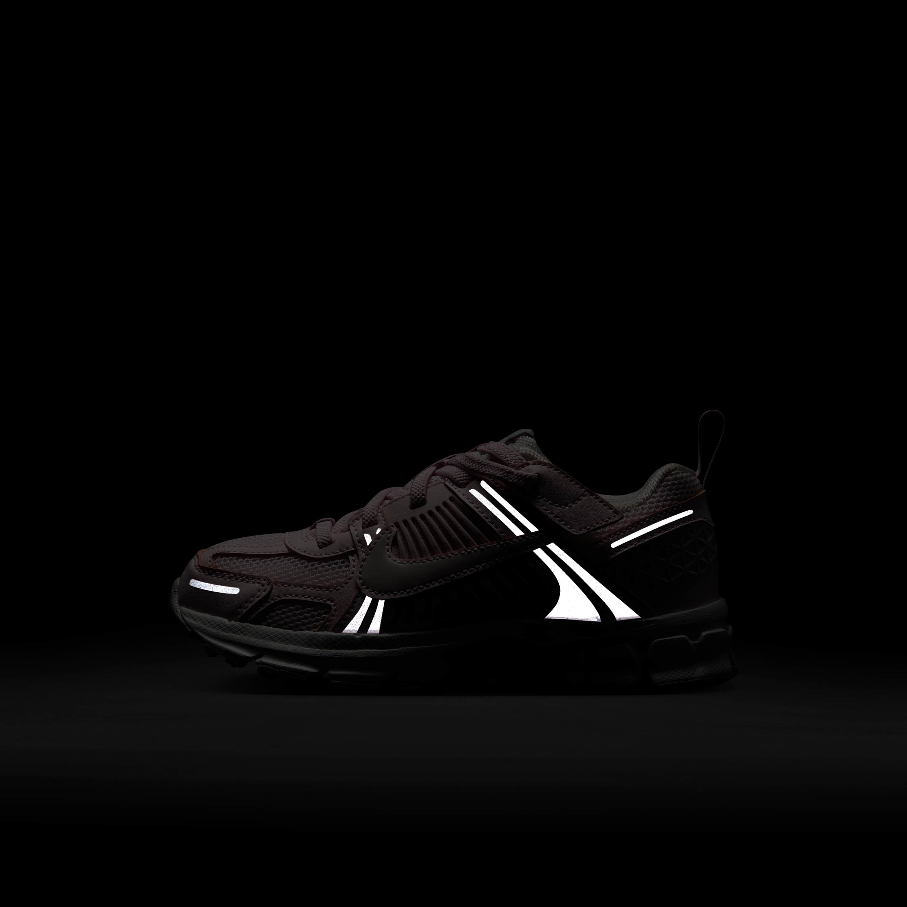 Nike Vomero 5 image number 10