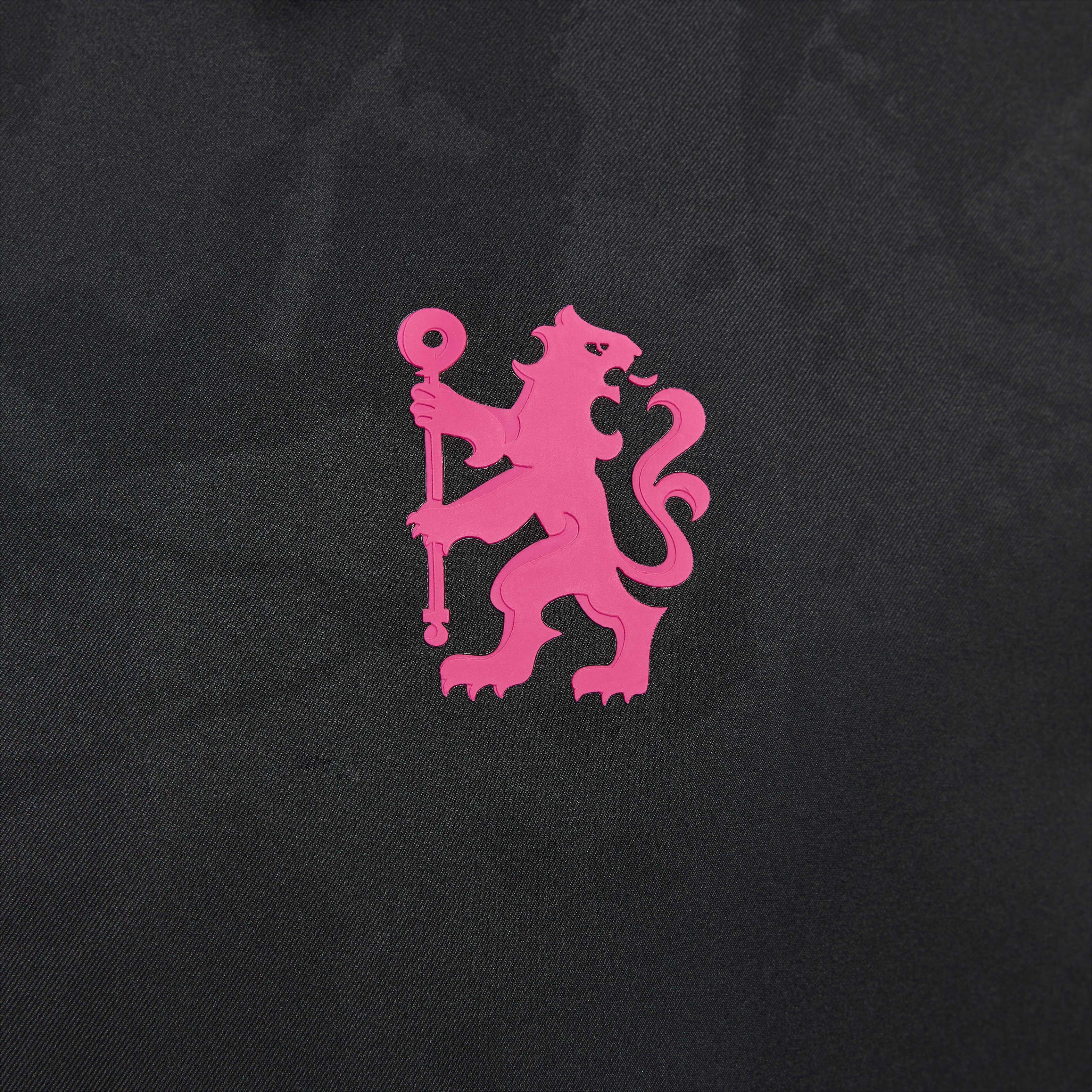 Chelsea F.C. Strike Third image number 4