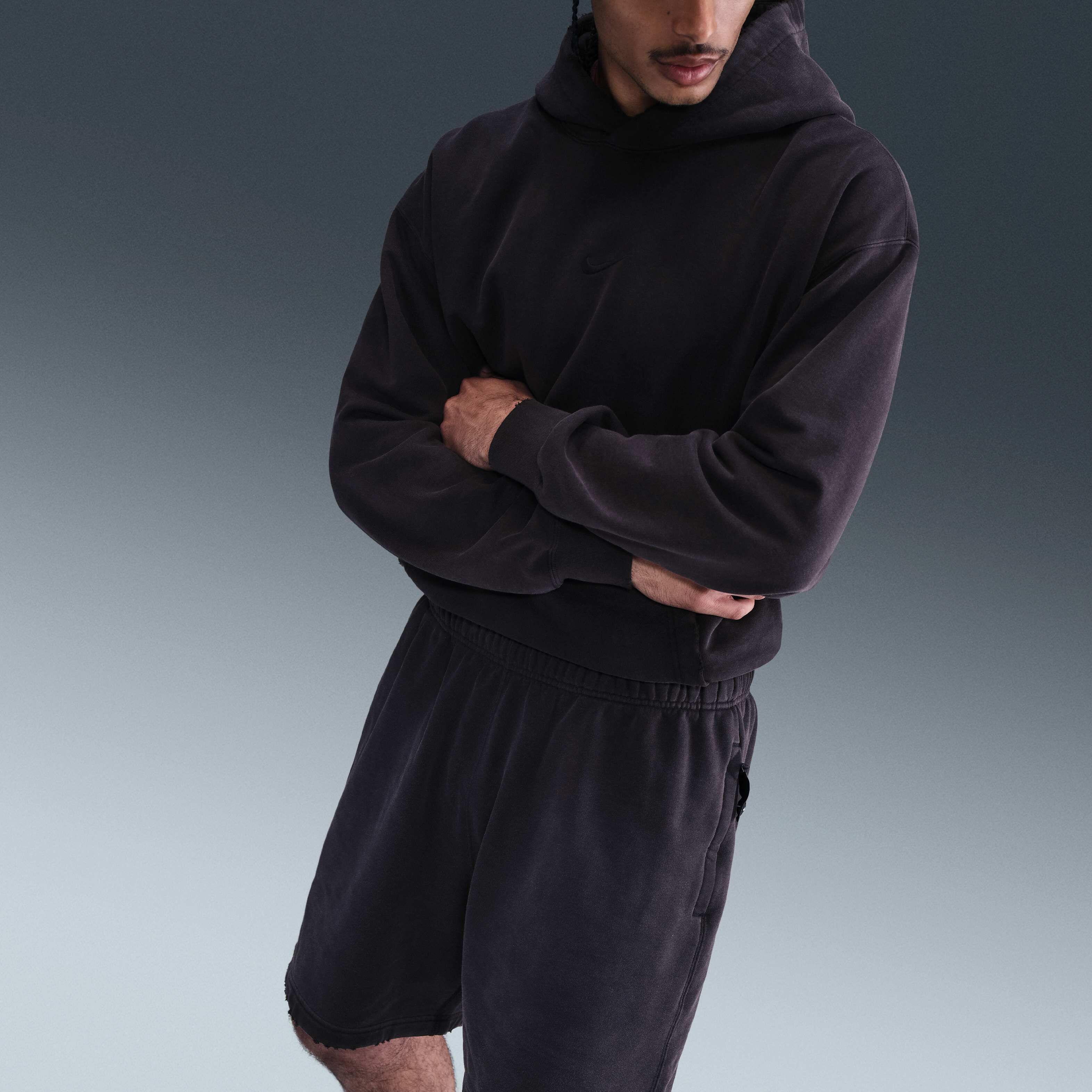 Nike Solo Swoosh image number 4