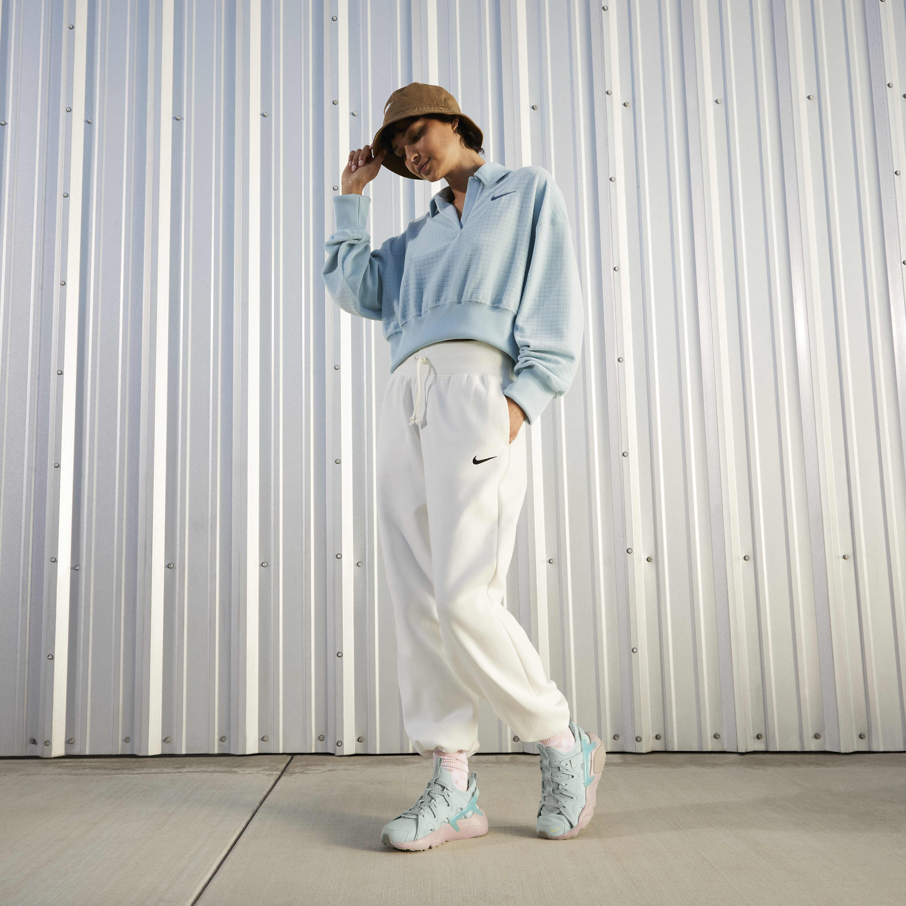 Nike air huarache womens outfit deals