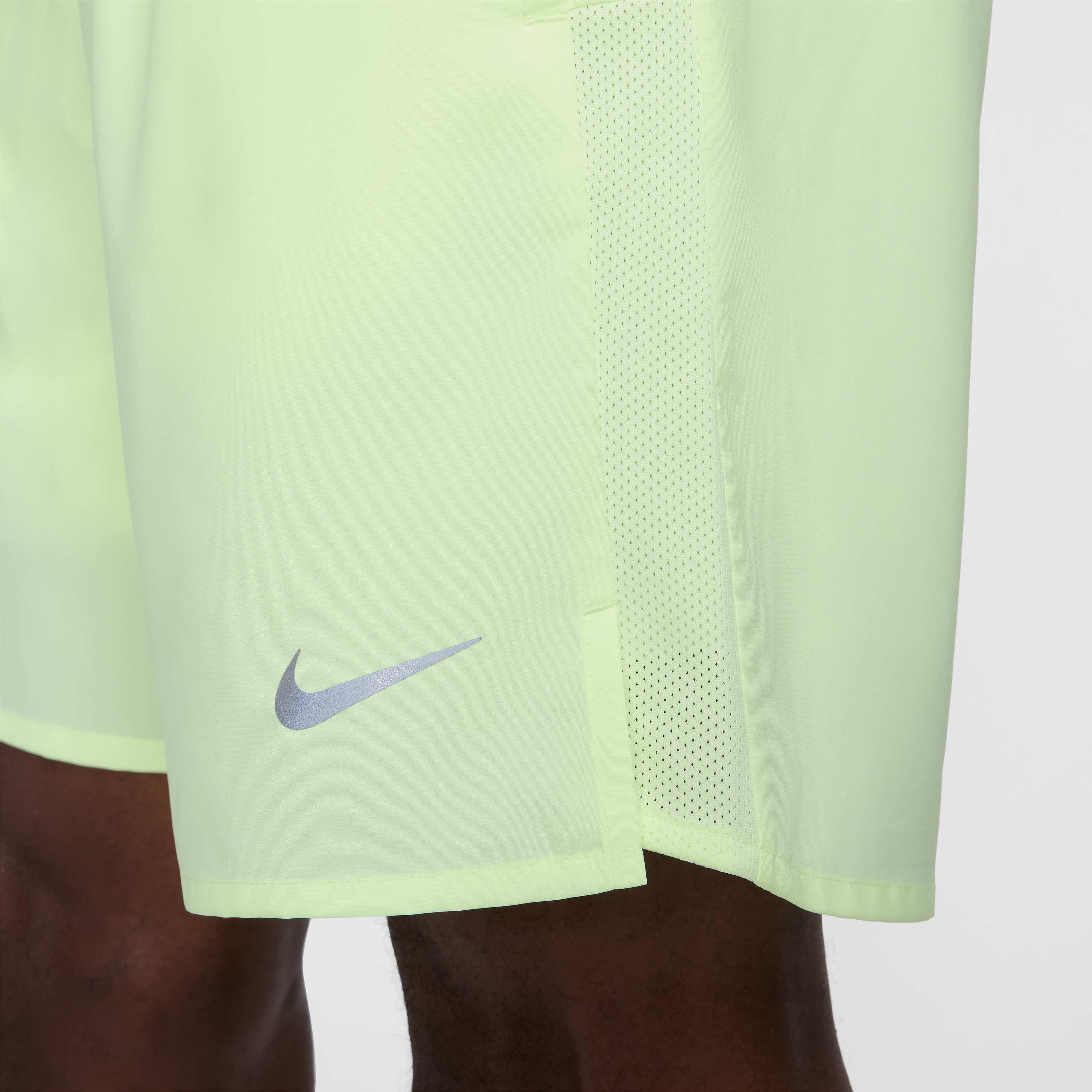 نايكي تشالنجر image number 5