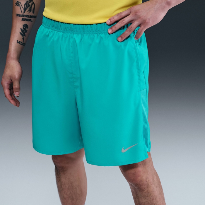 Nike Challenger image number 1 Nike Challenger image number 1