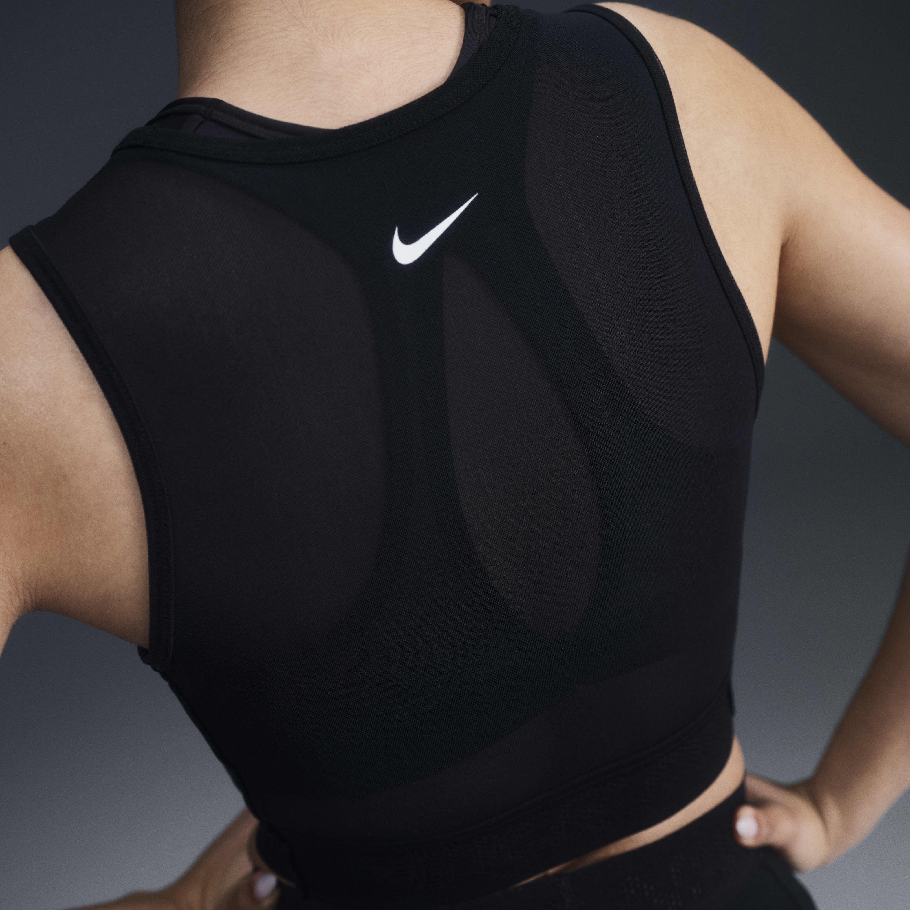 Nike Pro image number 2