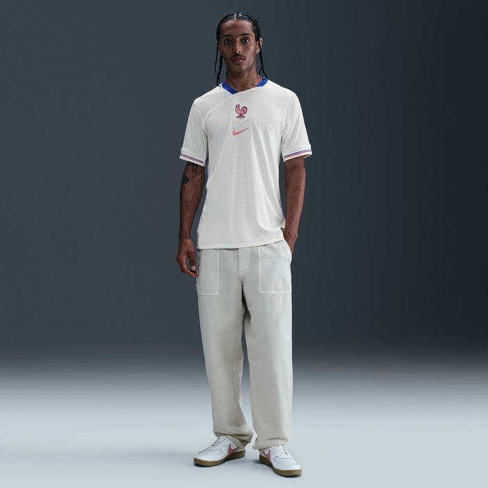 FFF 2025 Match Away (Women's Team) image number 3 FFF 2025 Match Away (Women's Team) image number 3