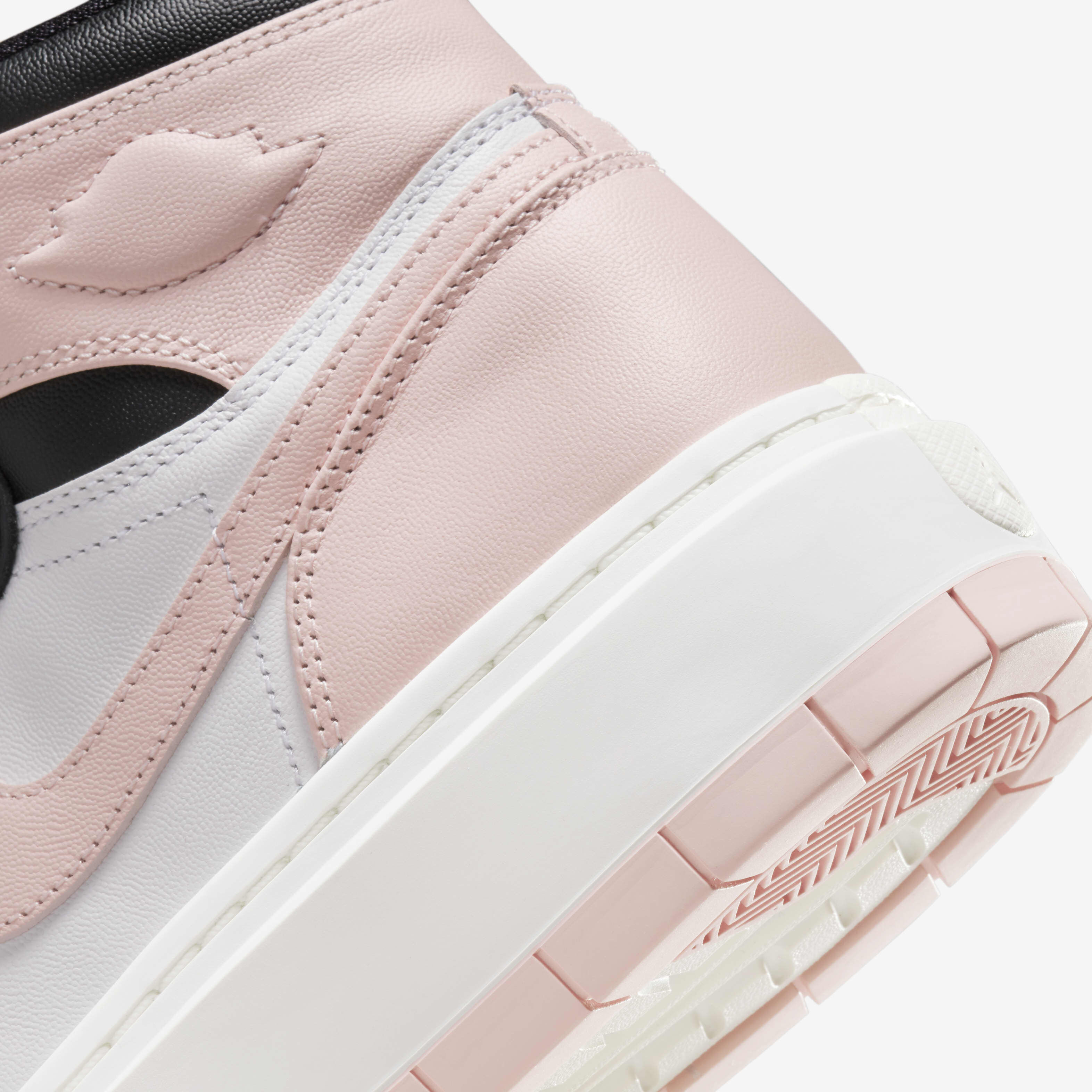 Air Jordan 1 Elevate High image number 7