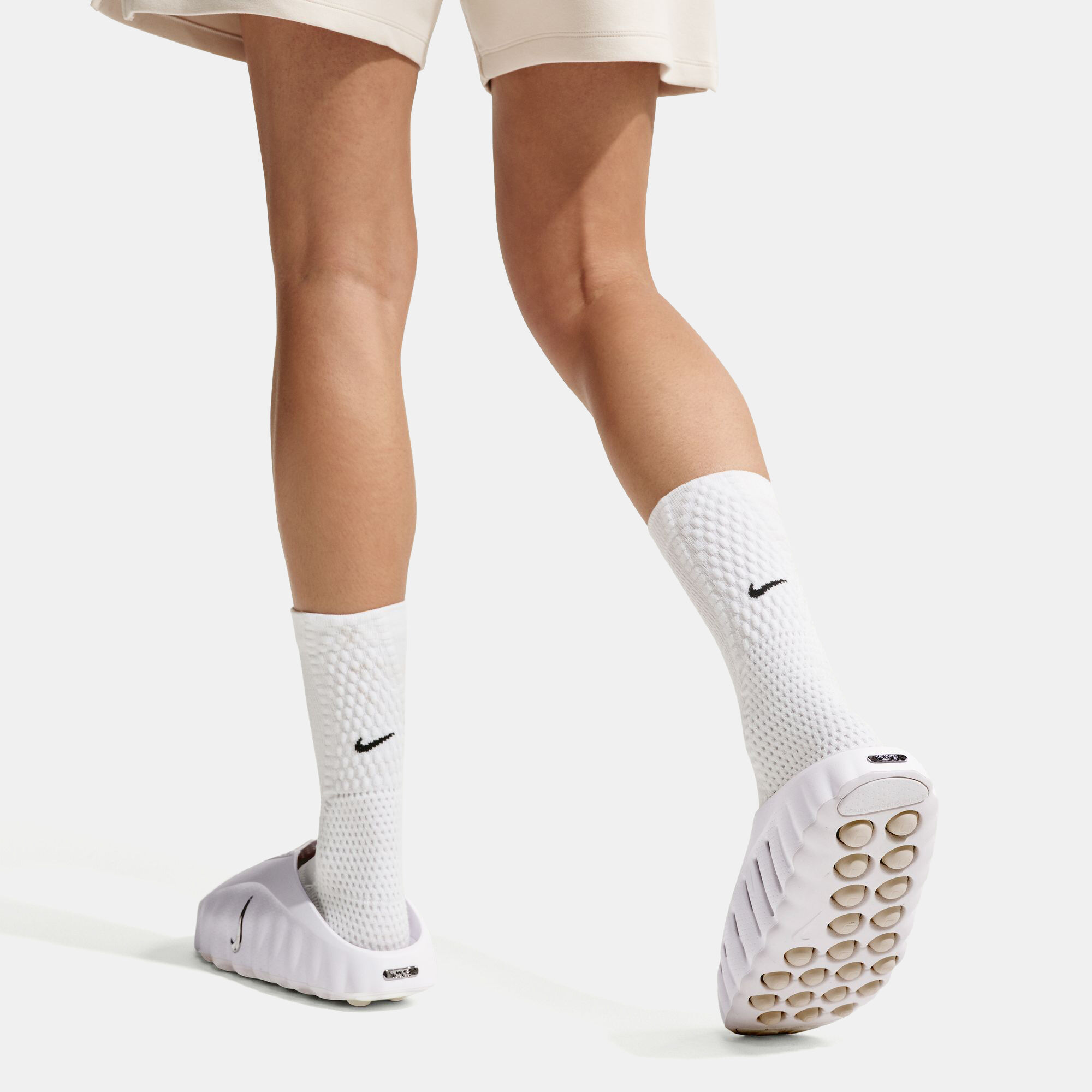Buy Nike Mind 001 Women's Pregame Mules - Summit White/Metallic