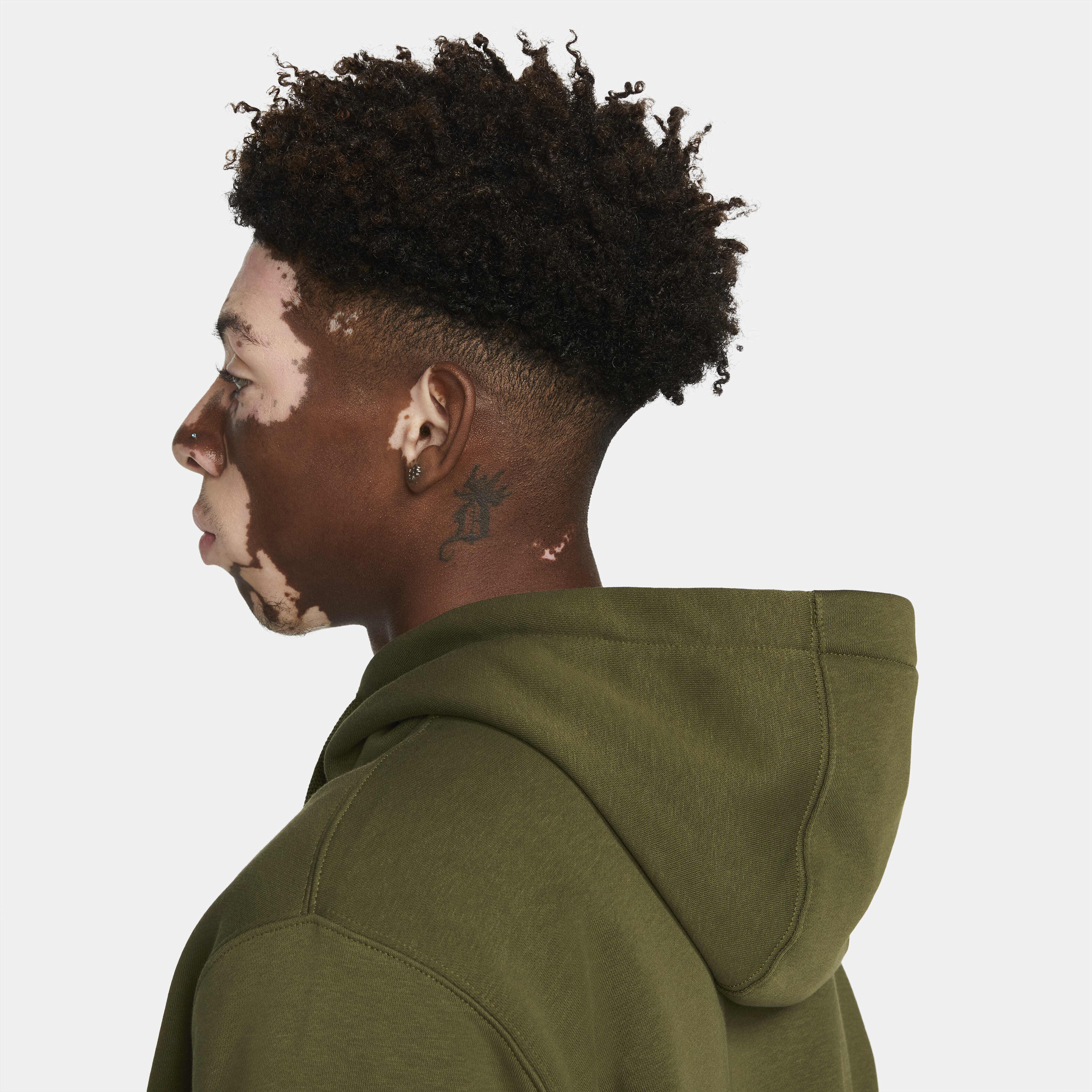 نايكي سبورتسوير كلوب فليس image number 3