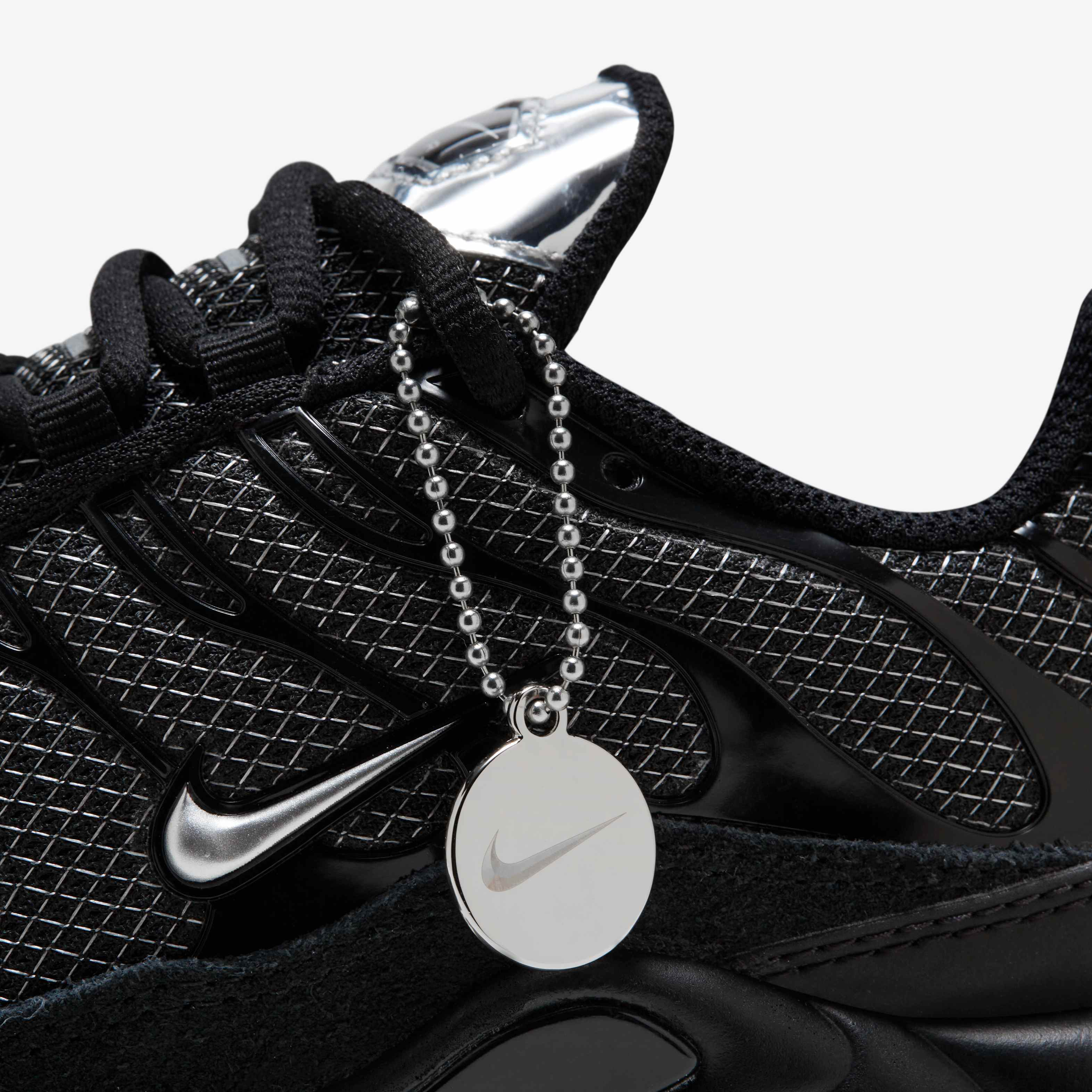 Nike Air Max Plus image number 9
