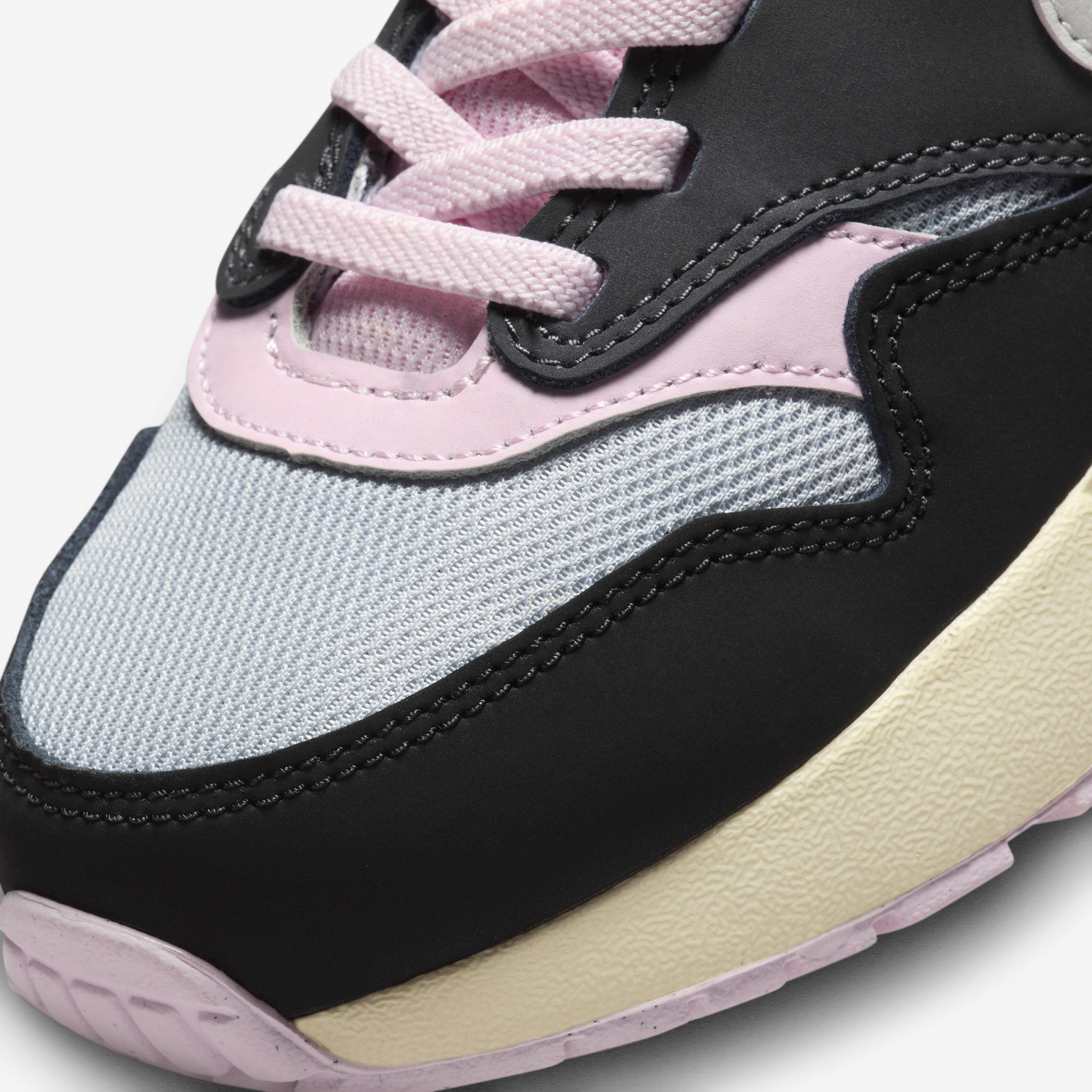 Nike Air Max 1 EasyOn image number 6
