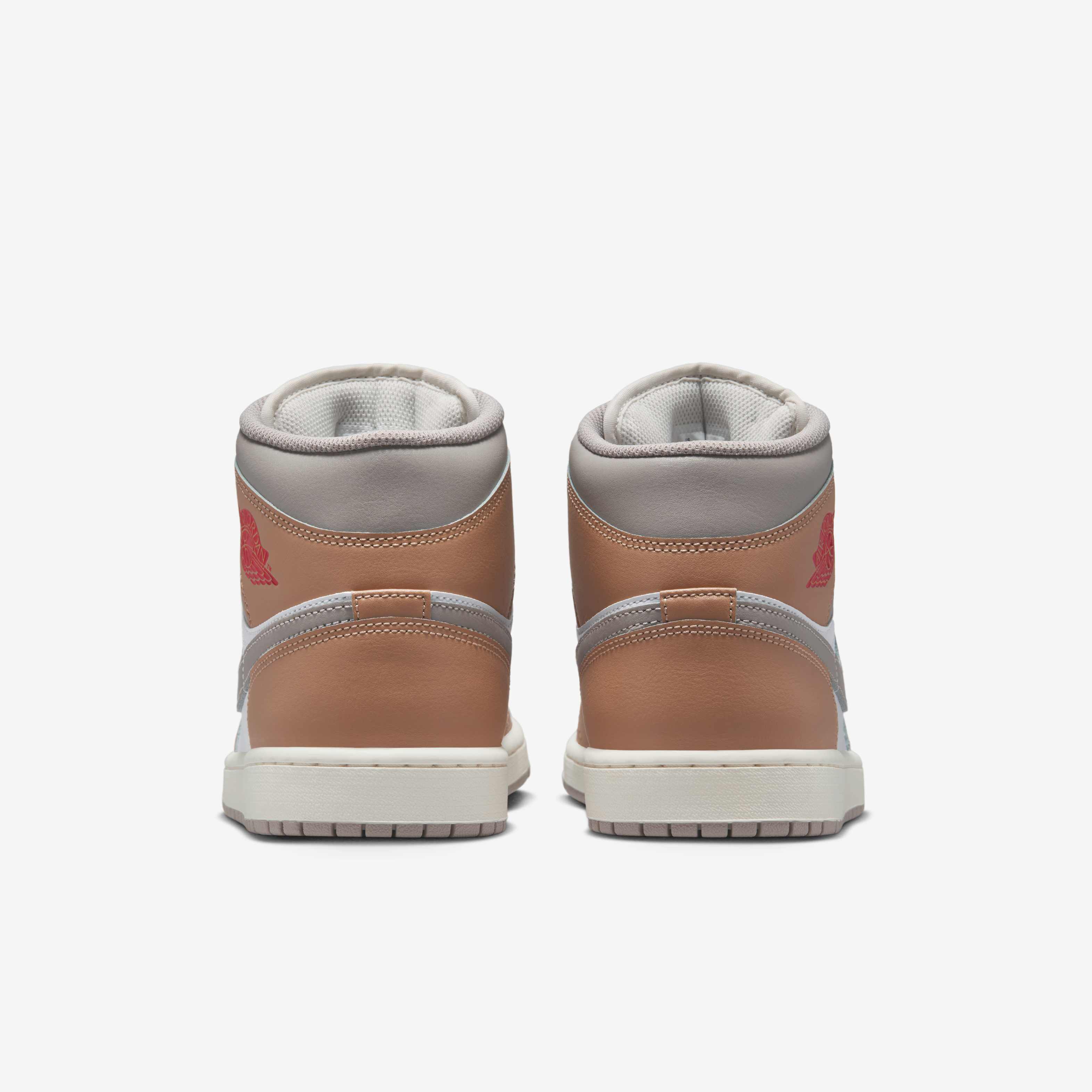 اير جوردن 1 ميد image number 5