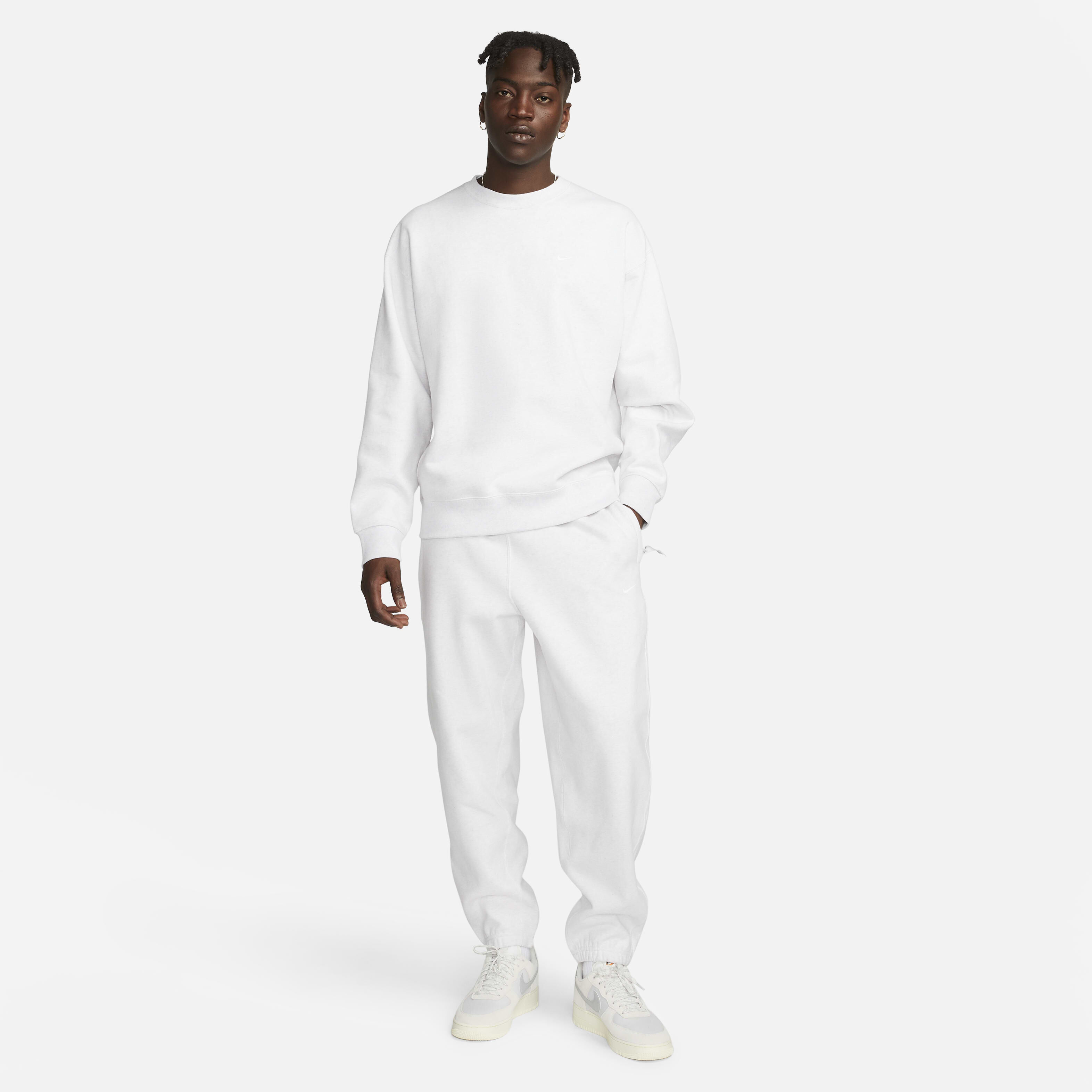 نايكي سولو سووش image number 4