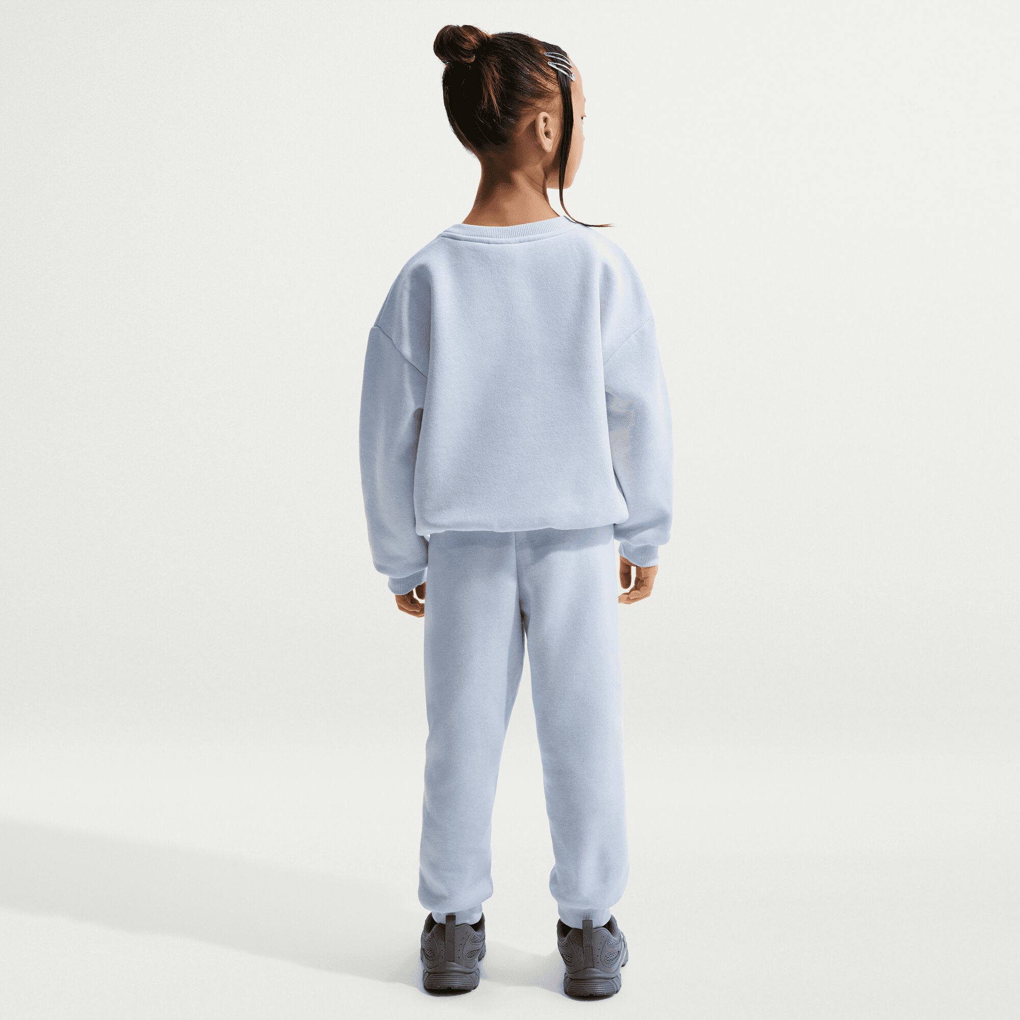 Nike image number 6