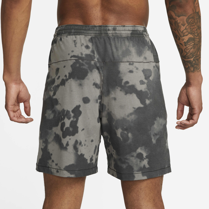 Nike Yoga Dri-FIT image number 2 Nike Yoga Dri-FIT image number 2