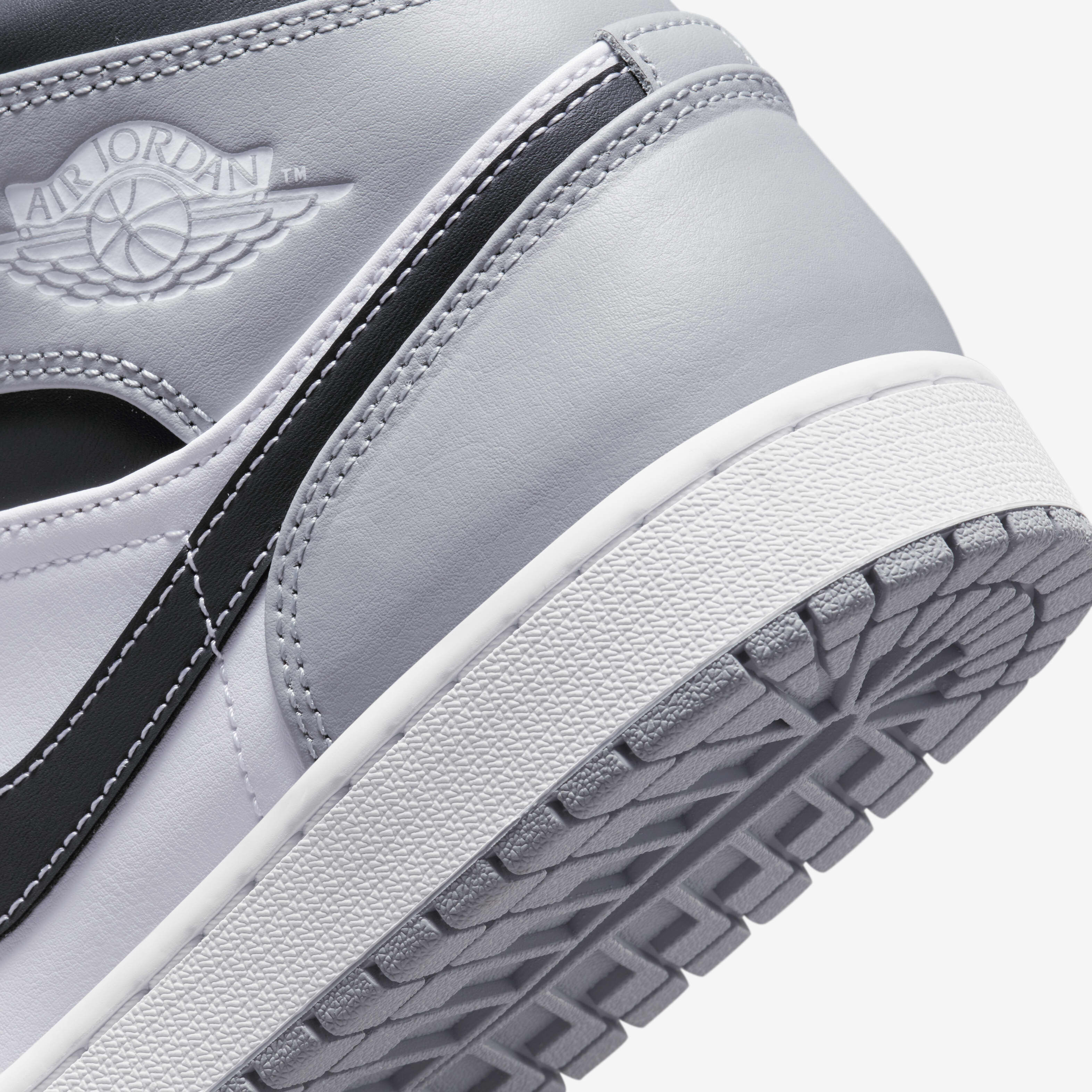 シューズ(男性用) Nike Air Jordan 1 MID LIGHT SMOKE GREY Jordan Air Jordan 1 Mid 