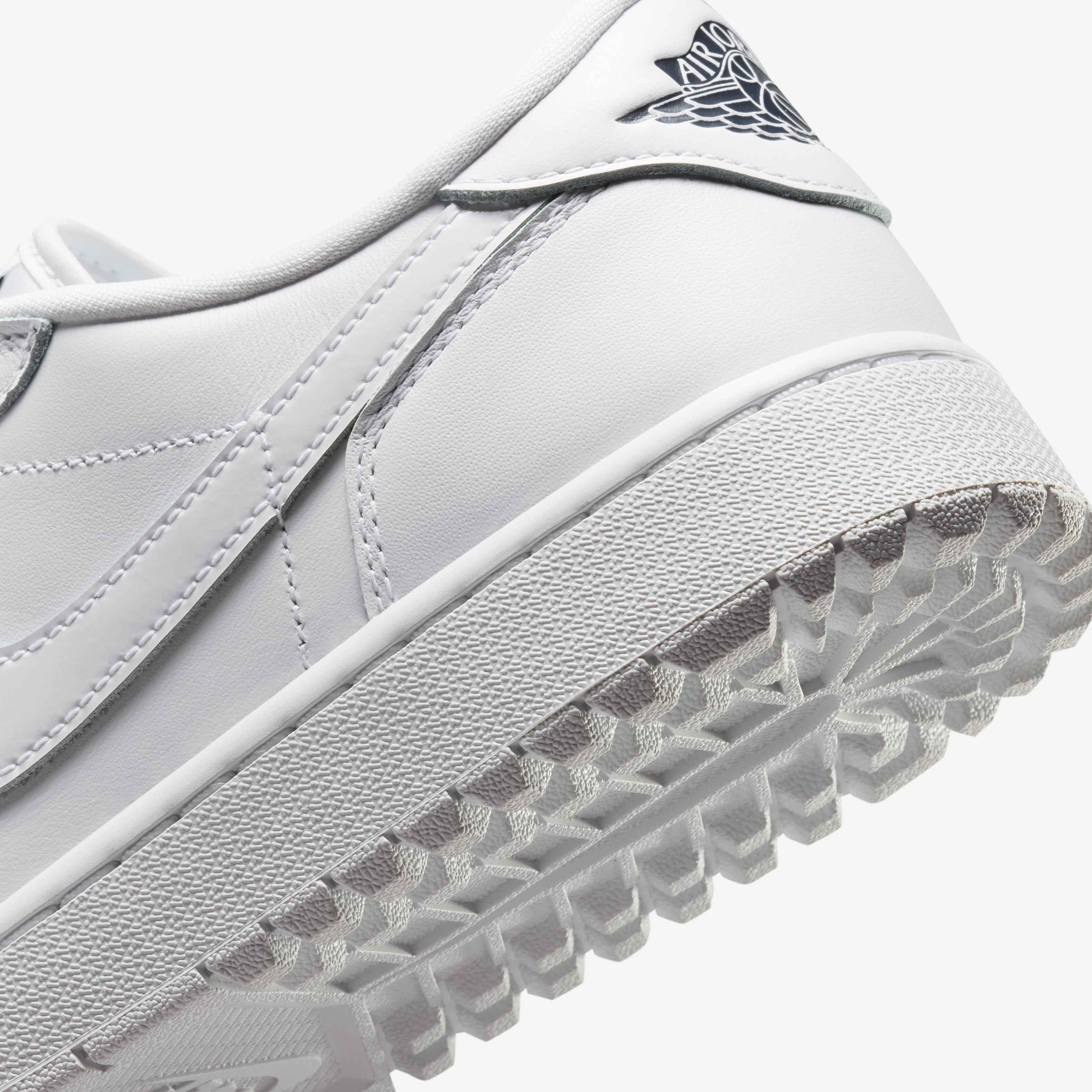 Air Jordan 1 Low G image number 7