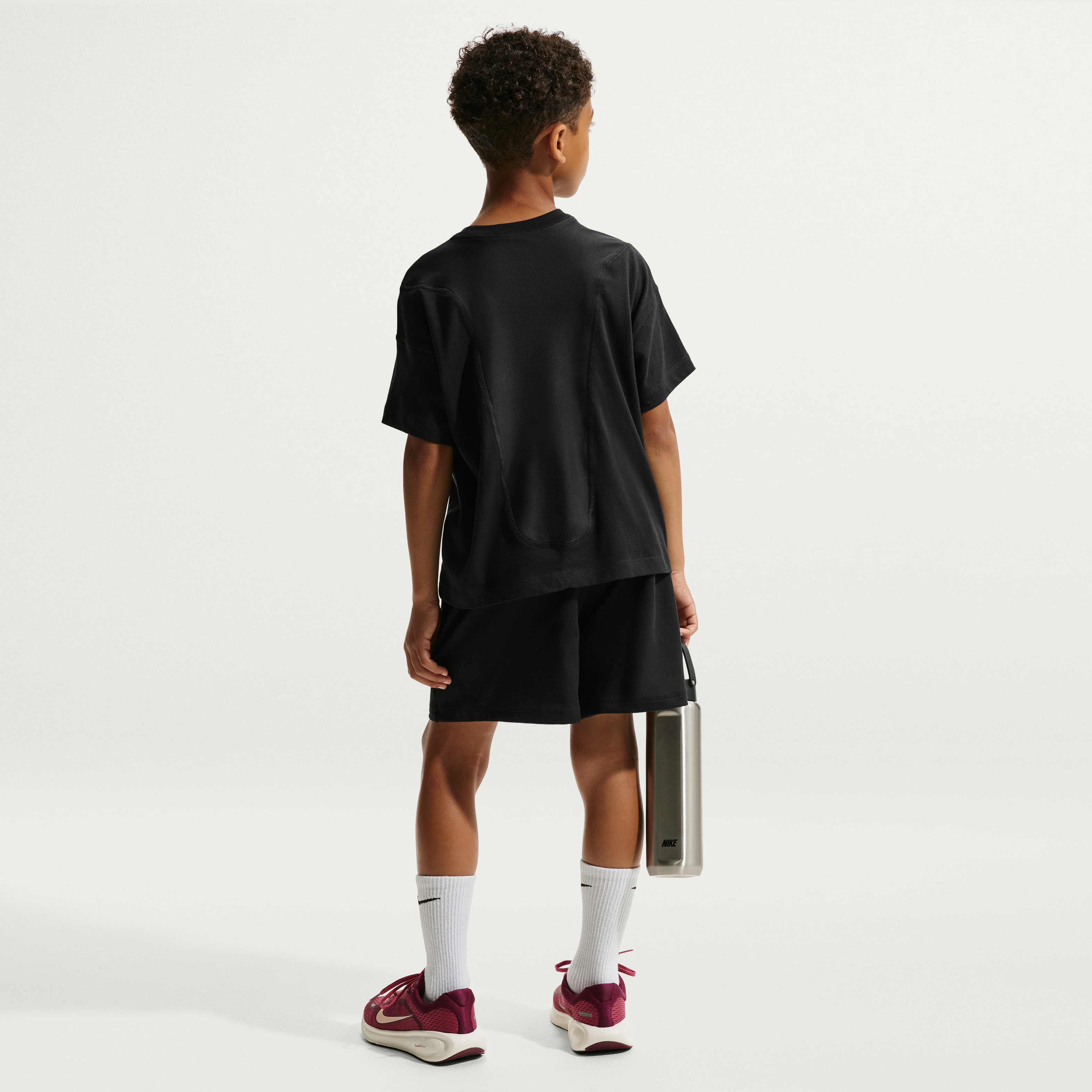 نايكي برو image number 4