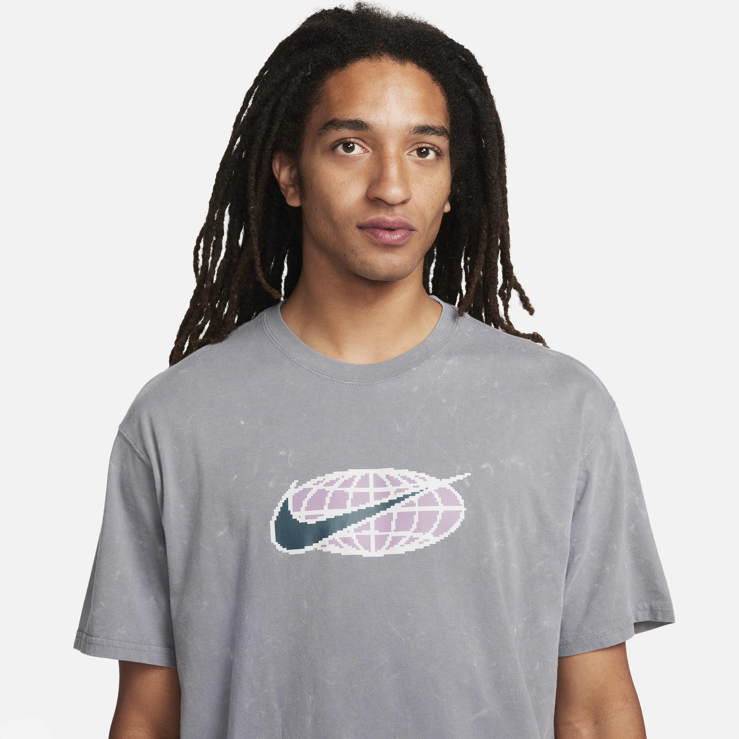 Nike Sportswear image number 2