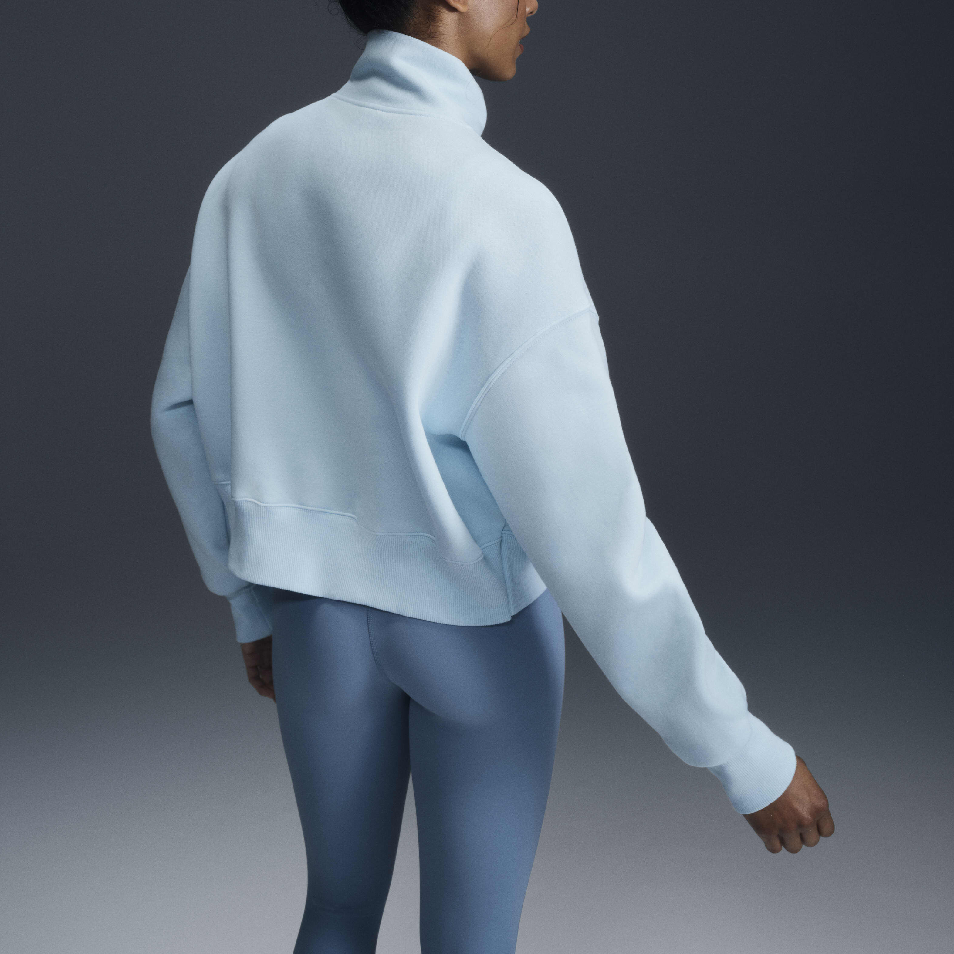 نايكي سبورتسوير فينكس فليس image number 2